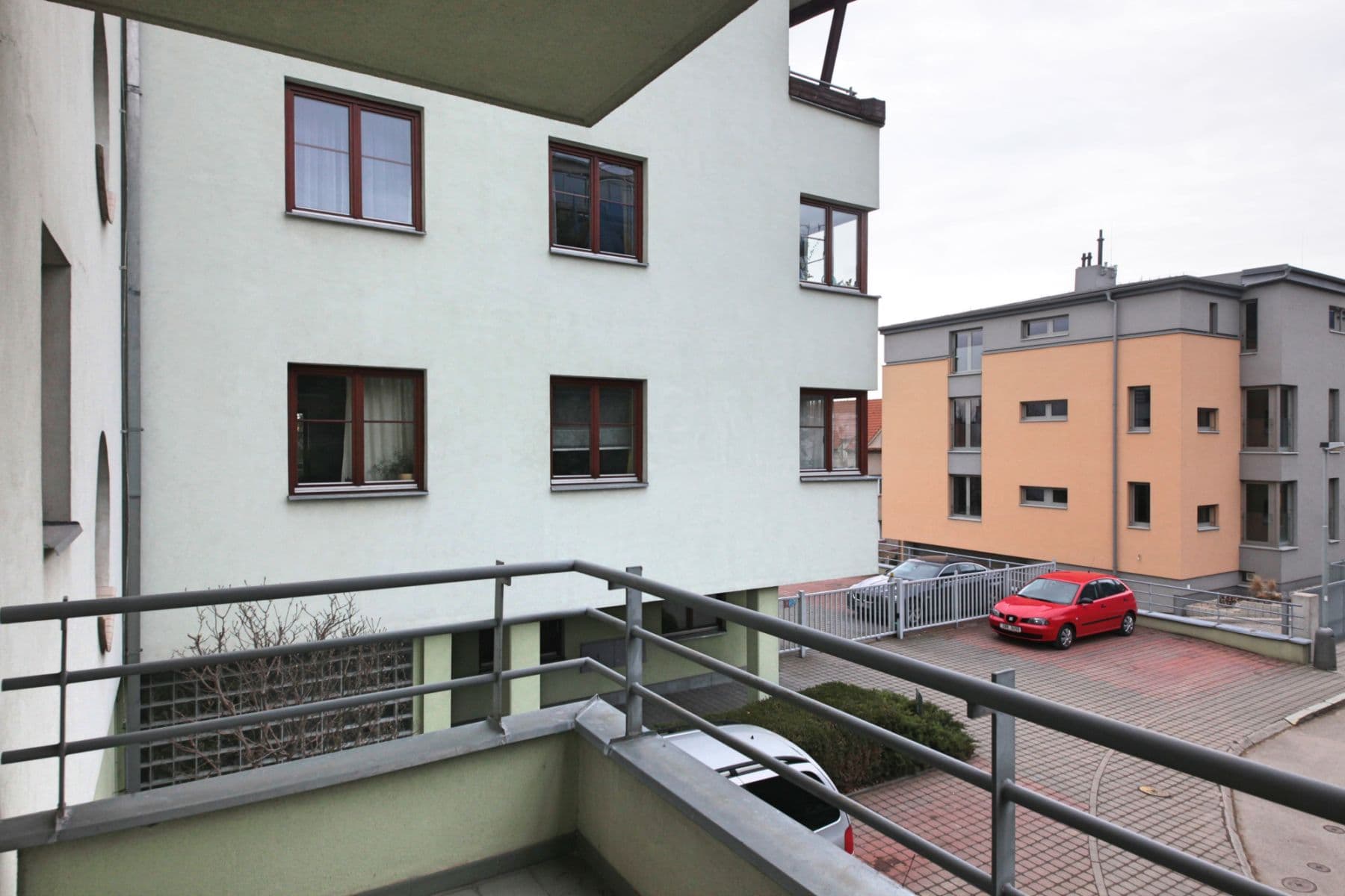 Pronájem bytu  34 m², Na Hřebenech I, Praha, Praha