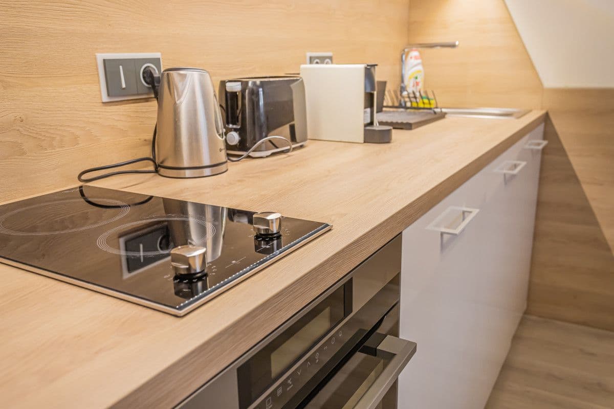Pronájem bytu  25 m², Stroupežnického, Praha, Praha