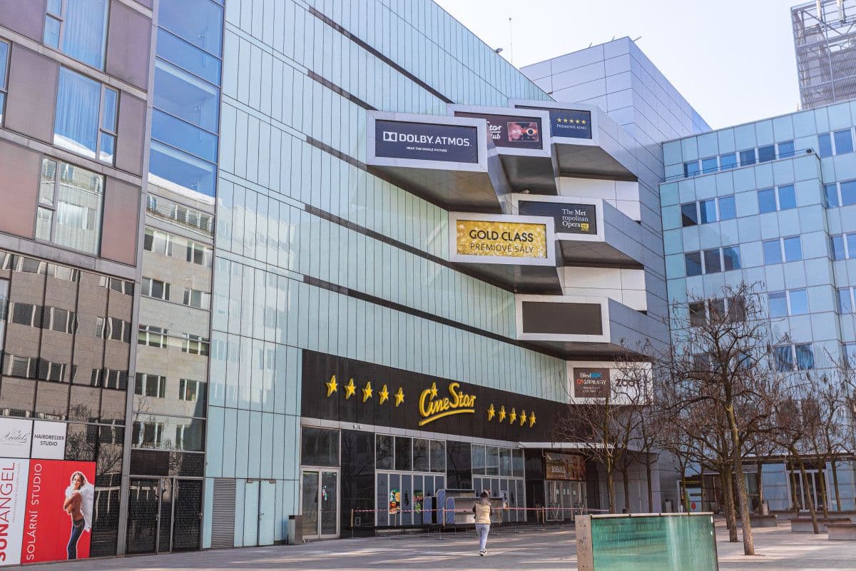 Pronájem bytu  25 m², Stroupežnického, Praha, Praha