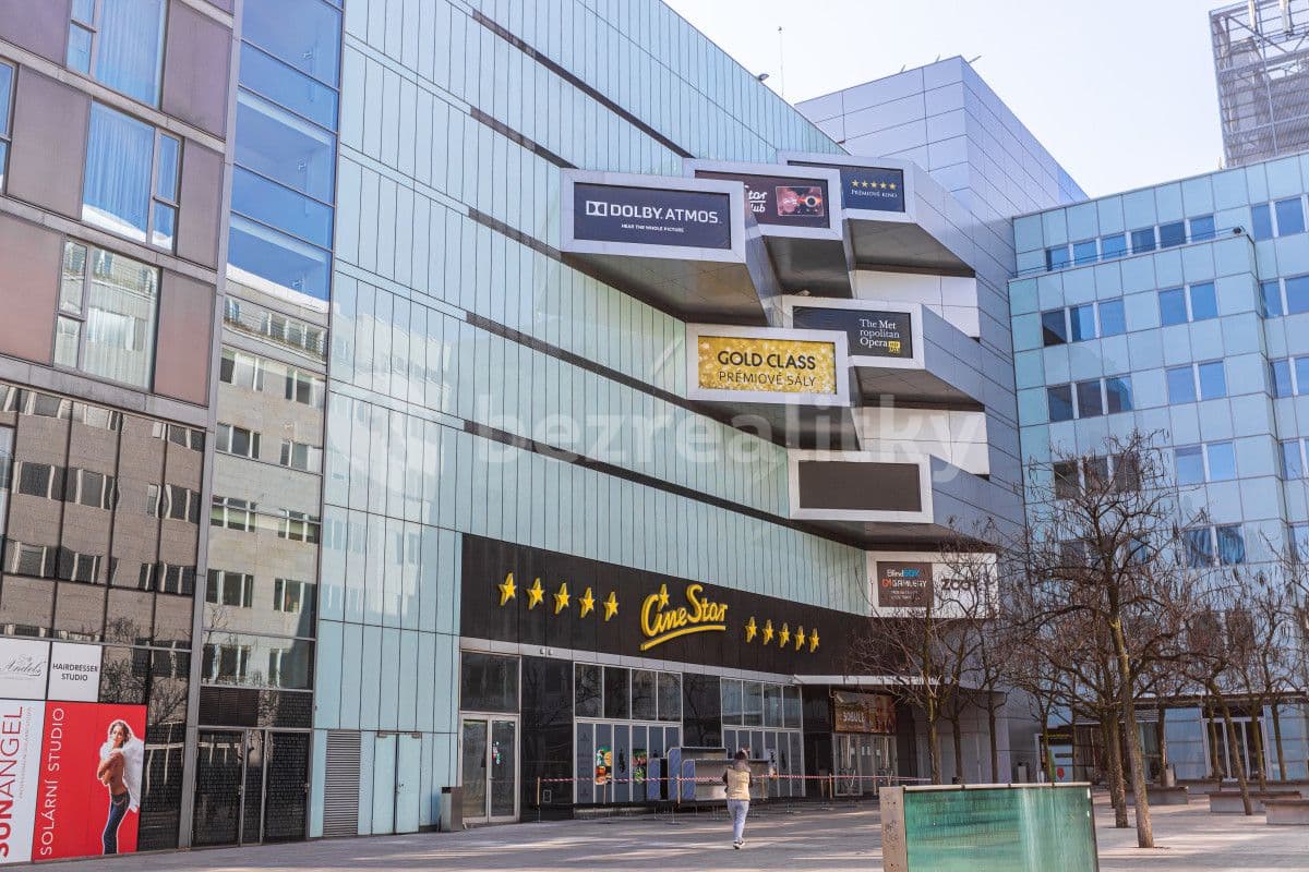 Pronájem bytu  25 m², Stroupežnického, Praha, Praha