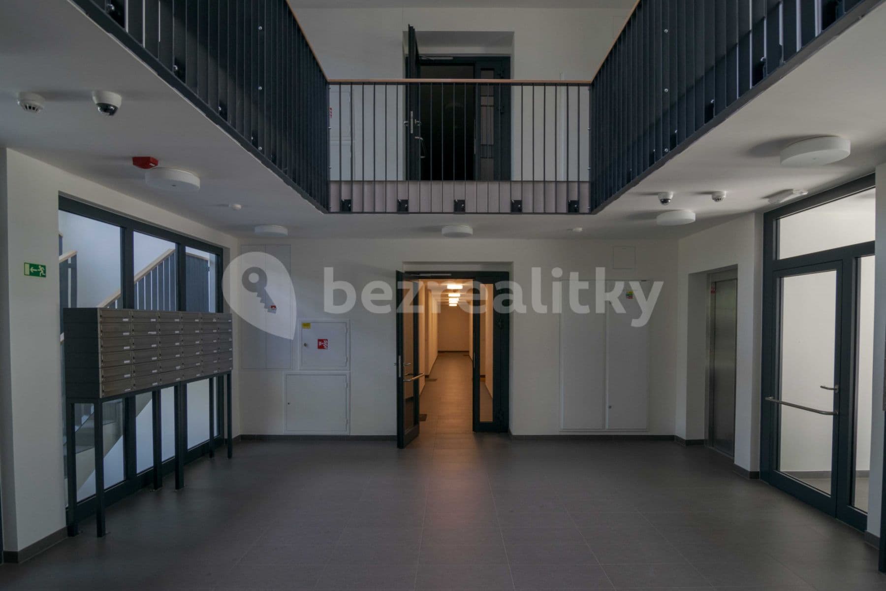 Pronájem bytu  60 m², U Průhonu b, Praha, Praha