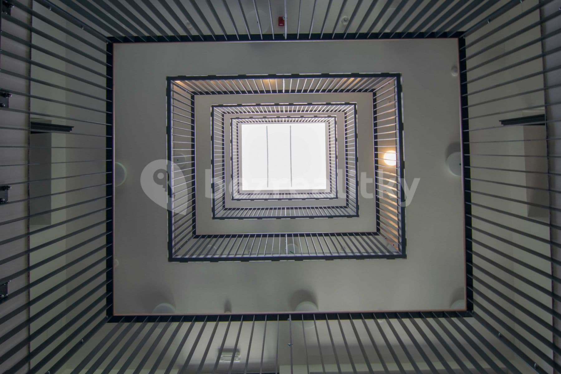 Pronájem bytu  60 m², U Průhonu b, Praha, Praha