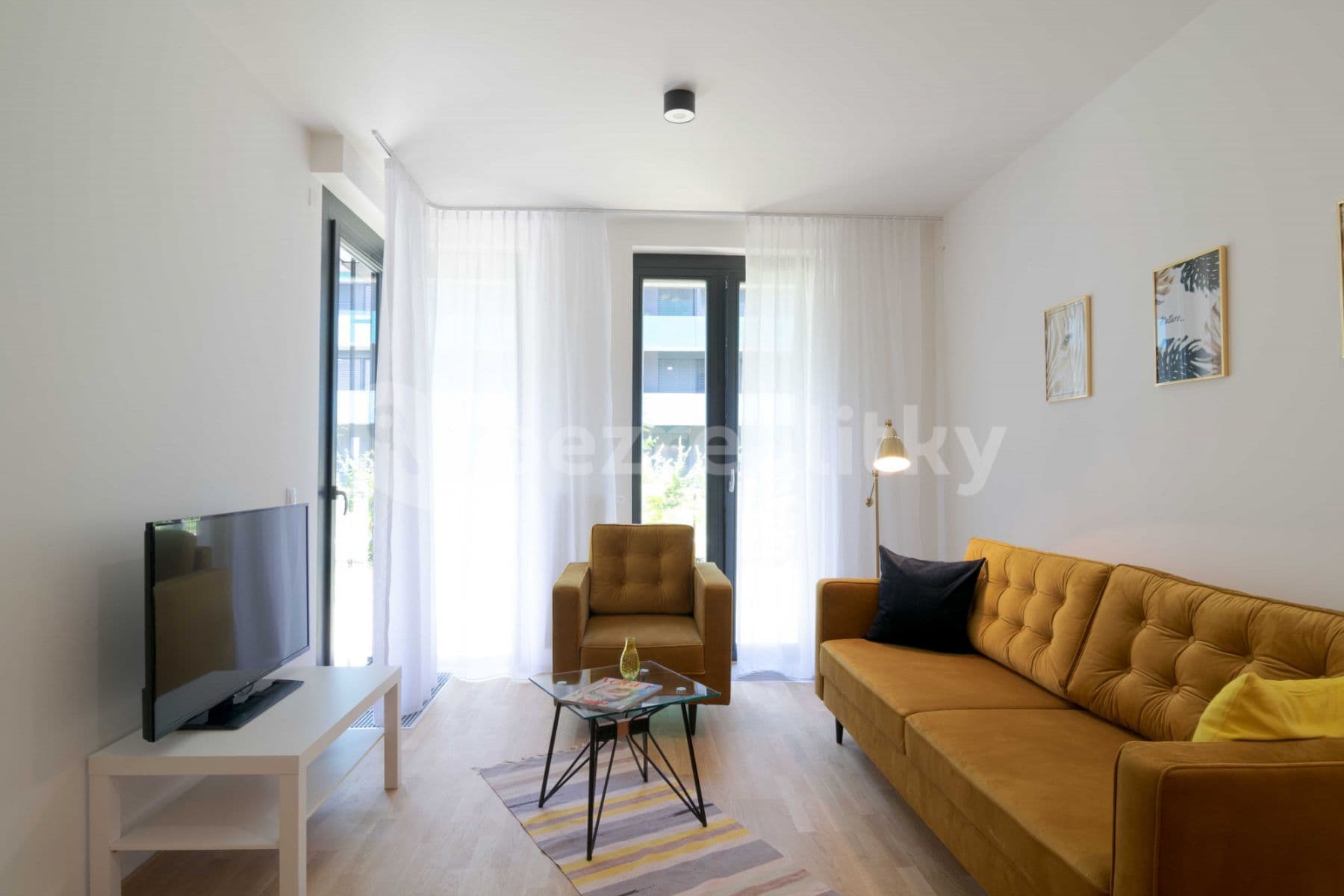 Pronájem bytu  60 m², U Průhonu b, Praha, Praha