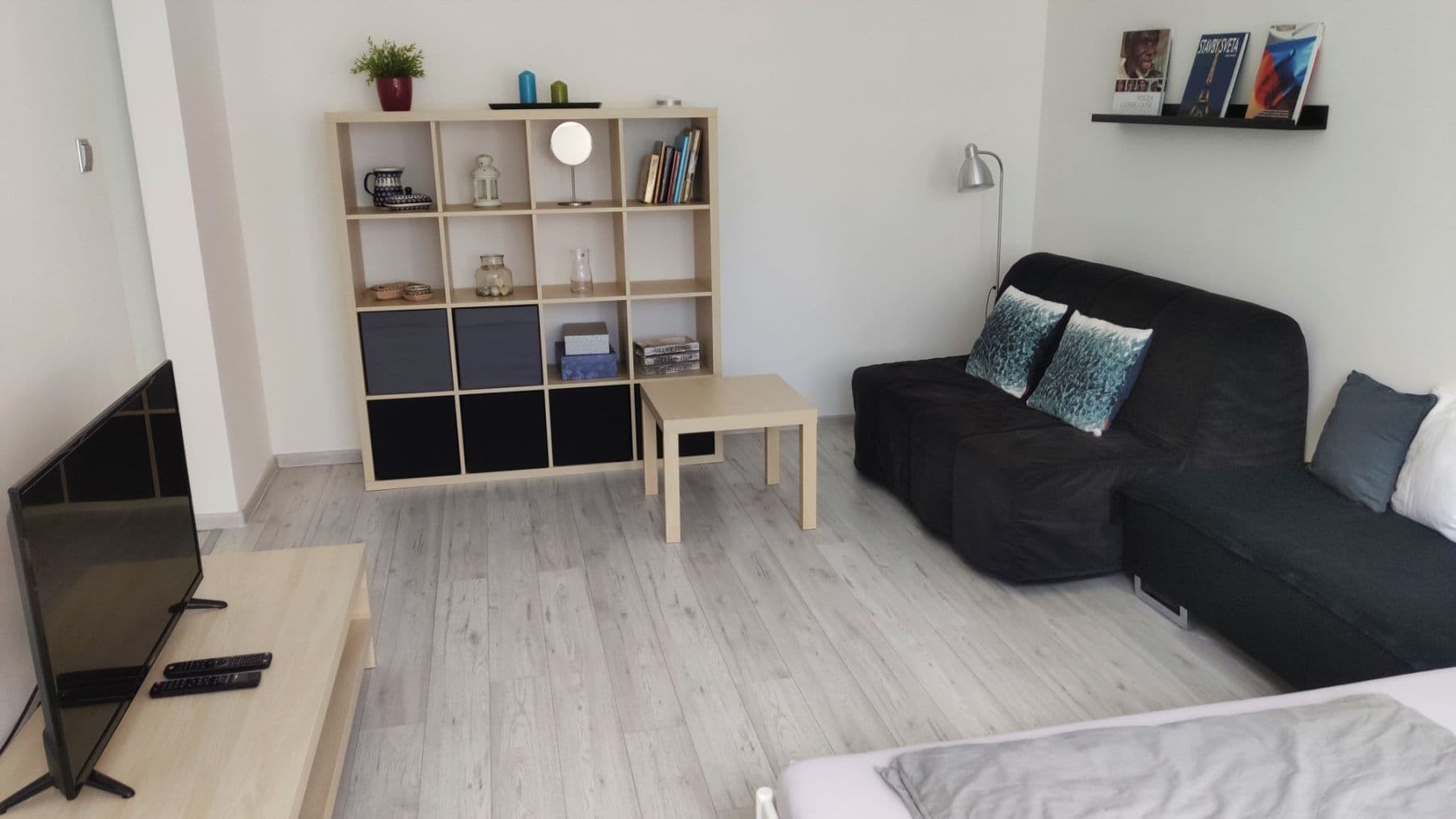 Pronájem bytu  40 m², Mamateyova, Petržalka, Bratislavský kraj