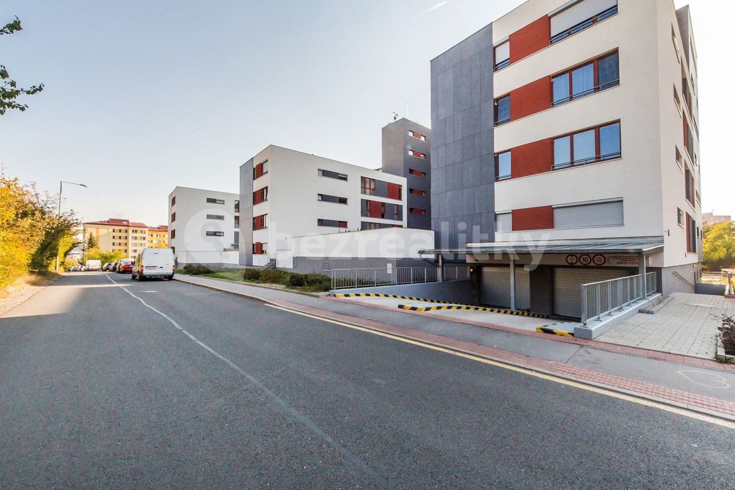 Pronájem bytu  65 m², Švehlova, Praha, Praha