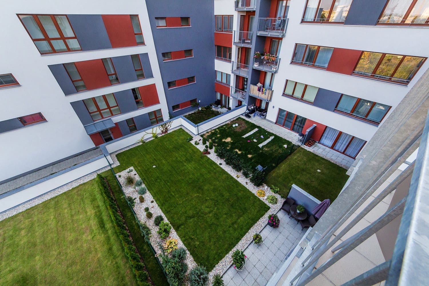 Pronájem bytu  65 m², Švehlova, Praha, Praha