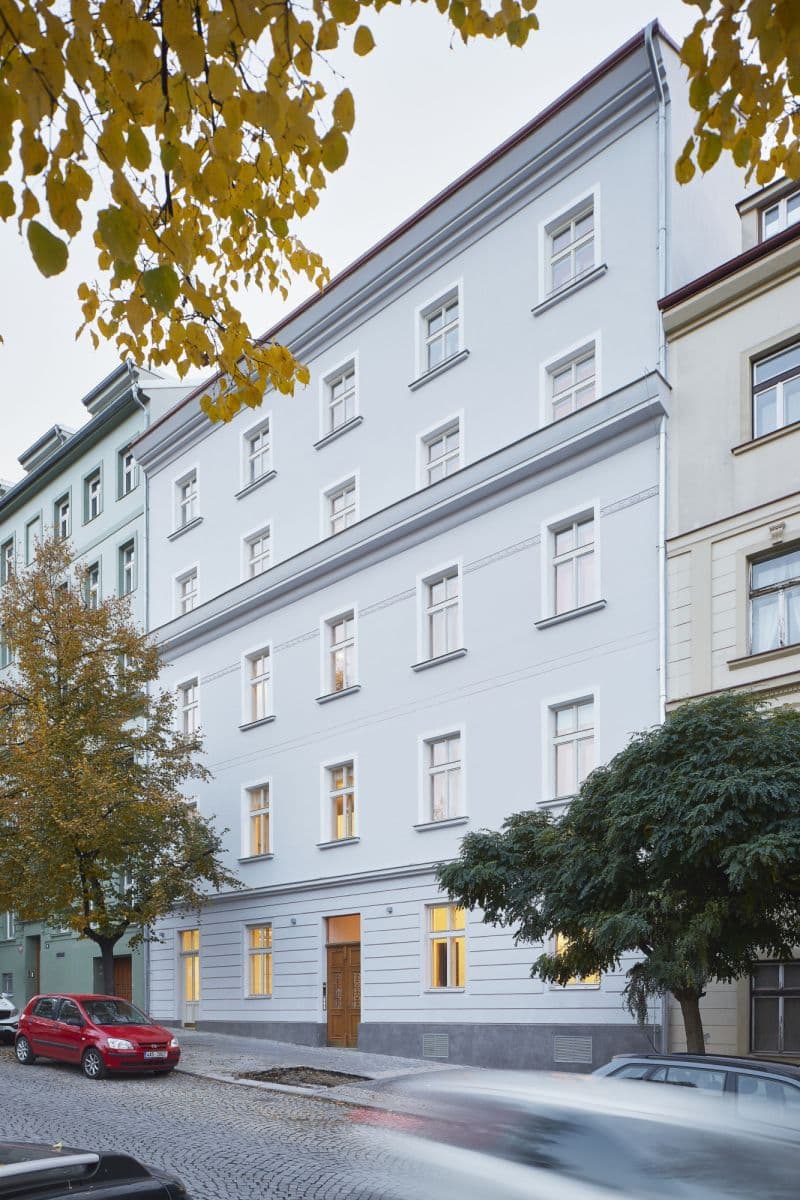 Pronájem bytu  47 m², Bořivojova, Praha, Praha