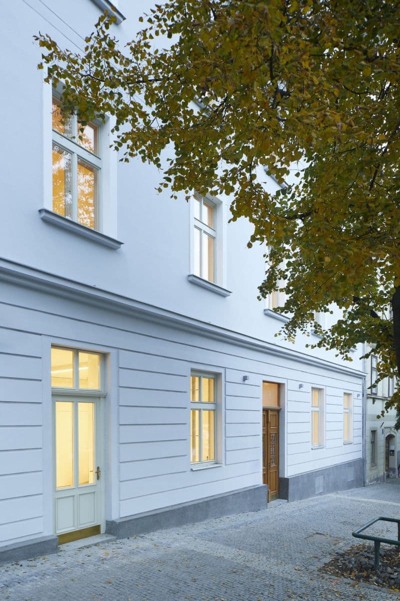 Pronájem bytu  47 m², Bořivojova, Praha, Praha
