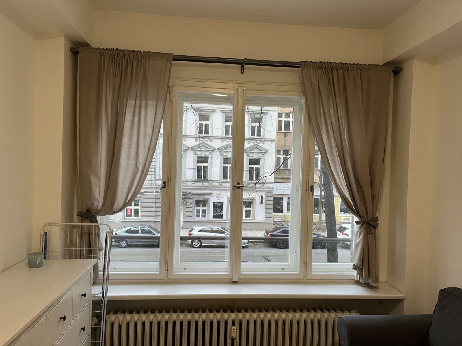 Pronájem bytu  33 m², Sokolovská, Praha, Praha