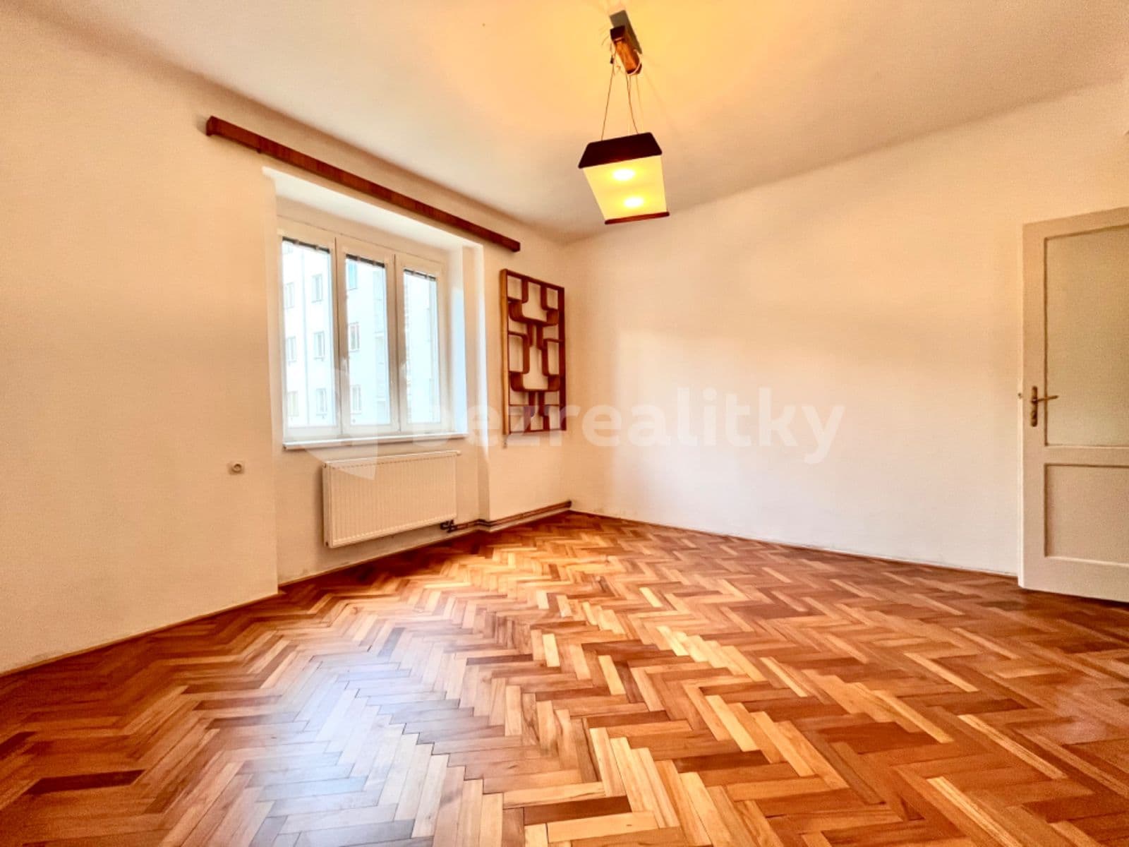 Pronájem bytu 1+1 47 m², Oblouková, Praha, Praha