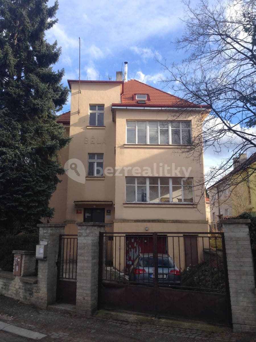 Pronájem bytu 1+kk 32 m², Hadovitá, Praha, Praha