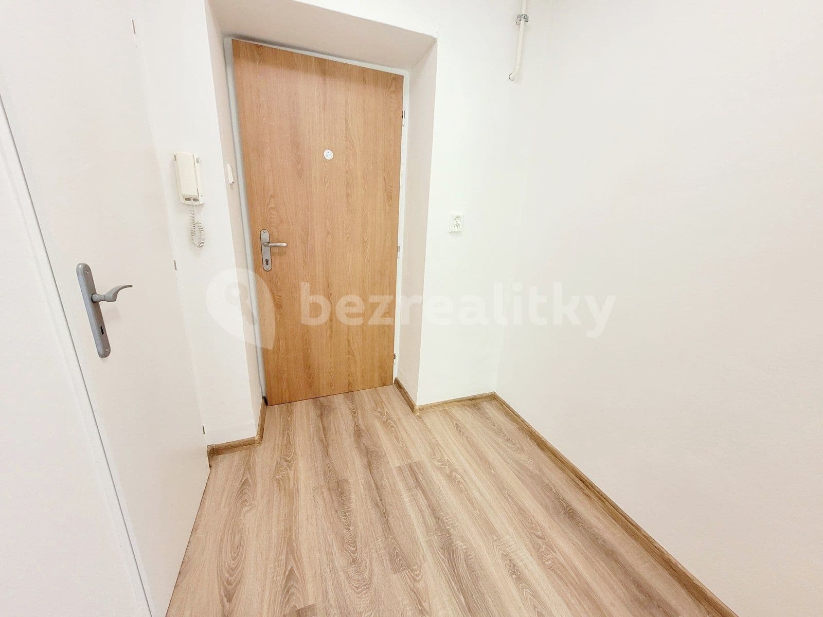 Pronájem bytu 1+1 26 m², Opletalova, Havířov, Moravskoslezský kraj