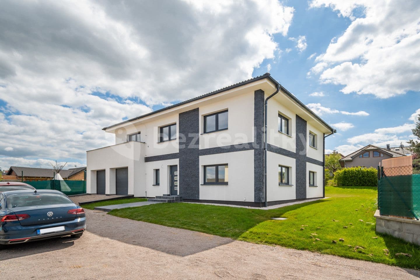 Prodej domu 330 m², pozemek 1.005 m², Na Lukách, Psáry, Středočeský kraj