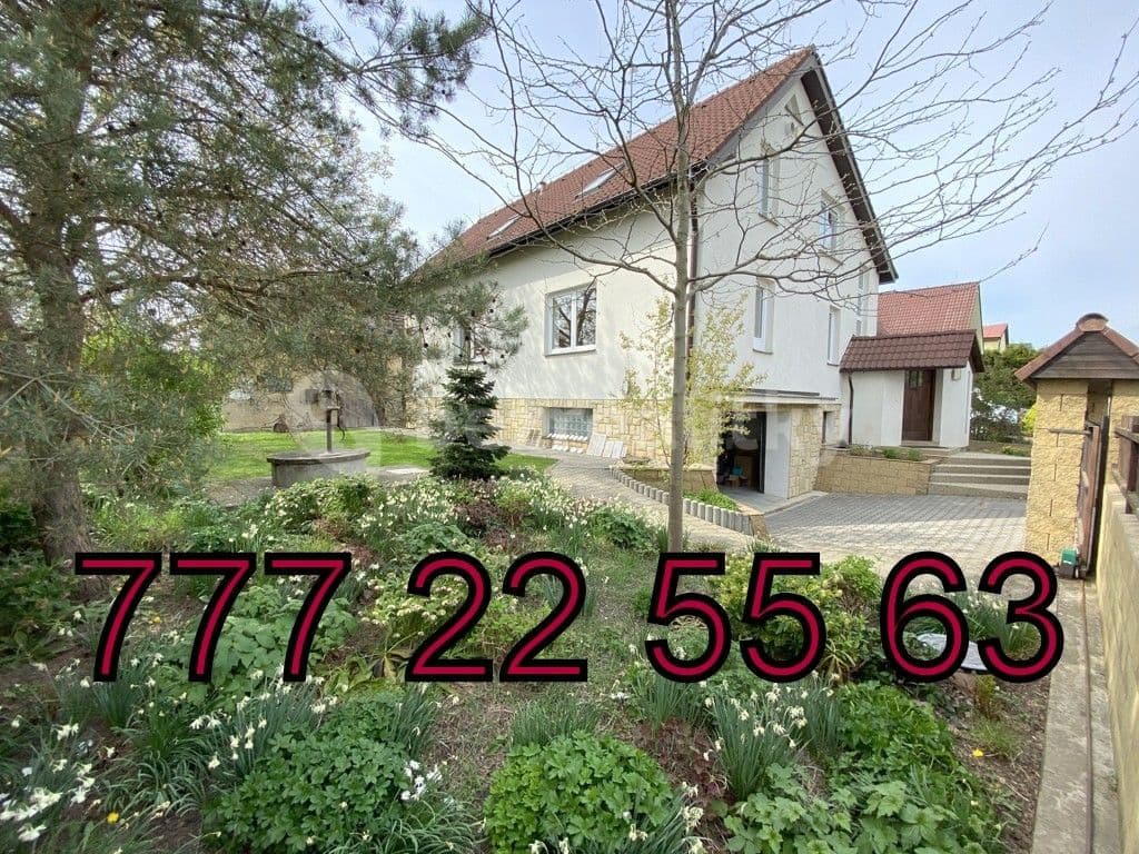 Pronájem domu 180 m², pozemek 1.200 m², Libeř, Středočeský kraj