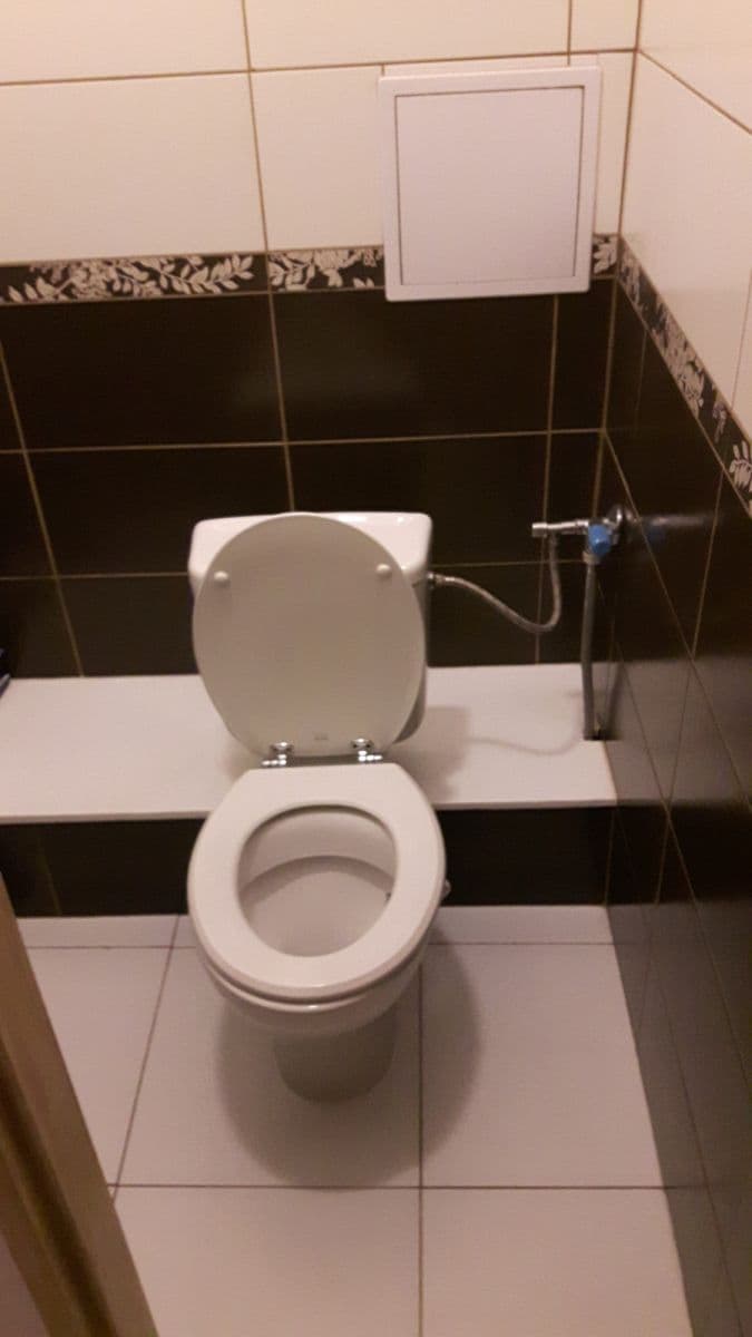 Pronájem bytu  56 m², Vltavská, Praha, Praha