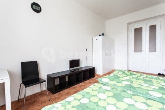 Pronájem bytu 1+1 25 m², Polská, Praha, Praha