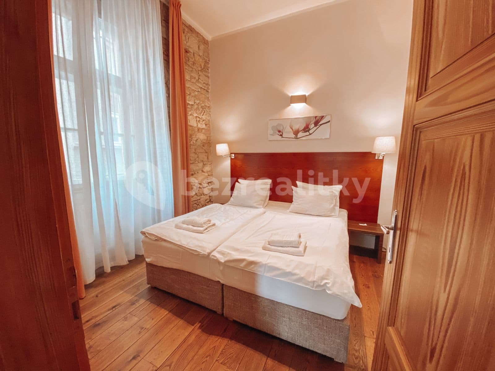 Pronájem bytu  53 m², Rybná, Praha, Praha