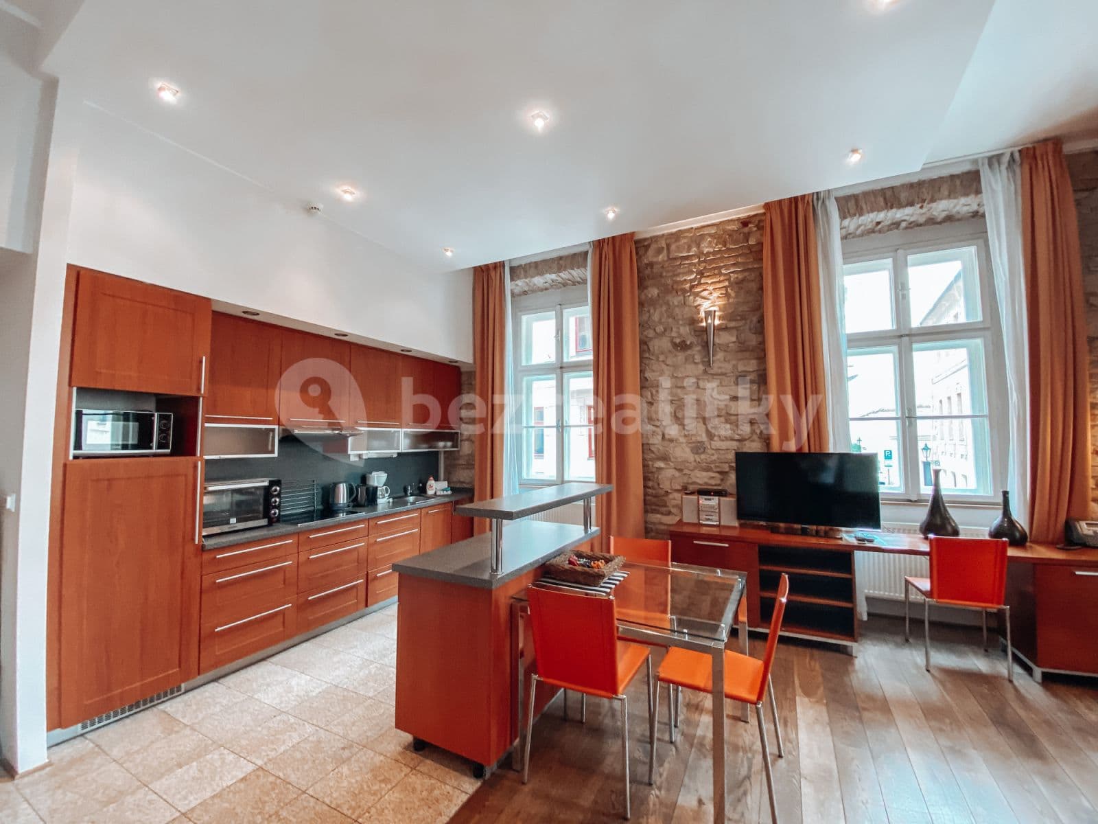 Pronájem bytu  53 m², Rybná, Praha, Praha