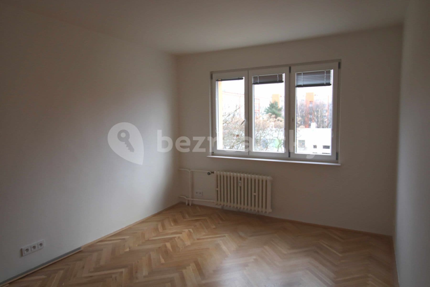 Pronájem bytu 2+kk 54 m², Na Okraji, Praha, Praha