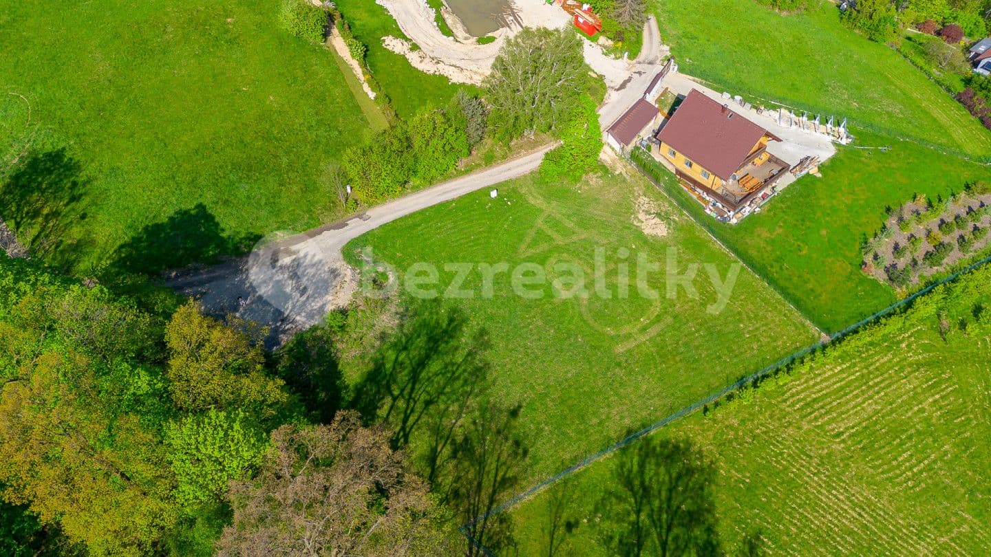 Prodej pozemku 1.995 m², Metylovice, Moravskoslezský kraj
