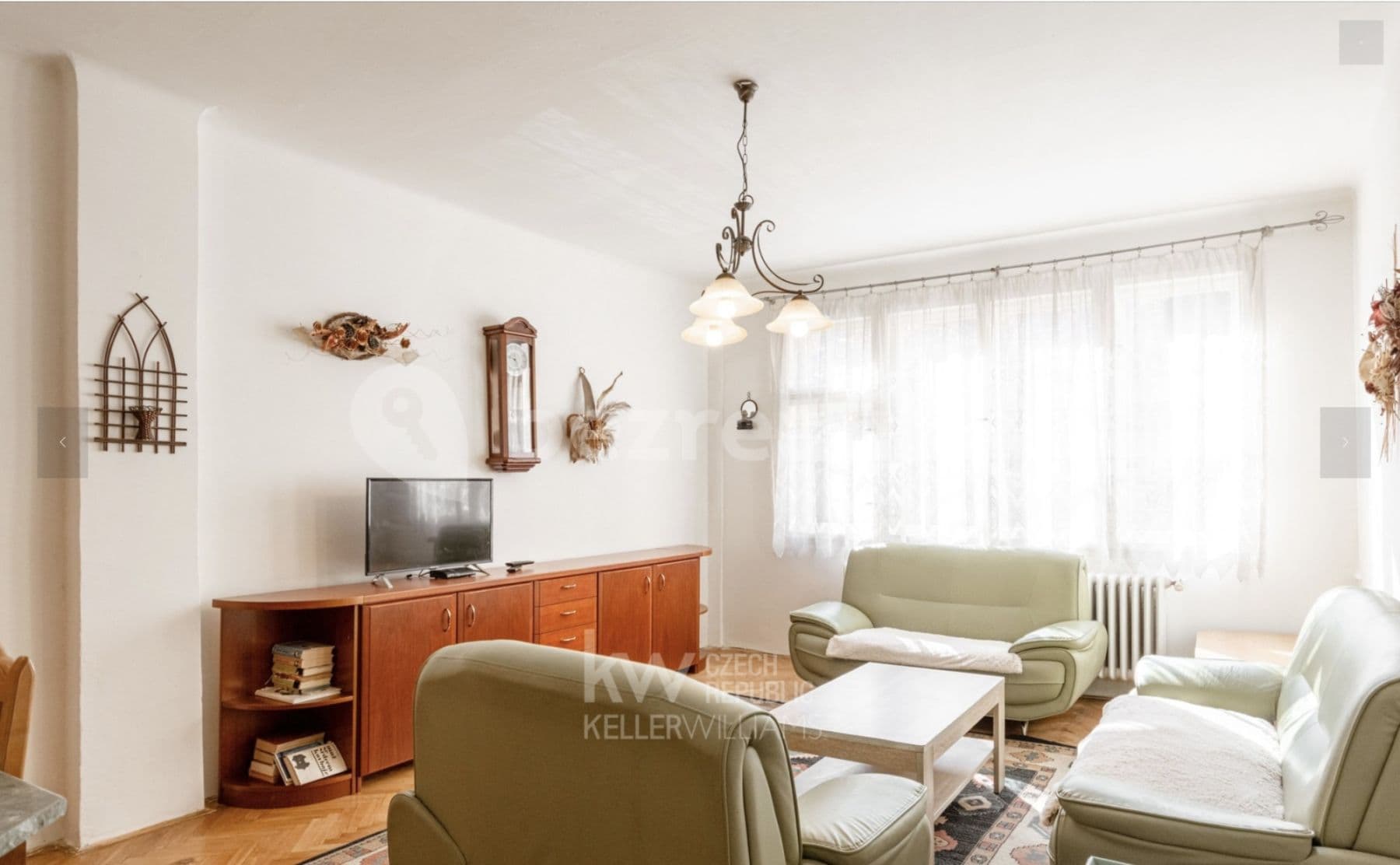 Pronájem bytu  90 m², Stroupežnického, Praha, Praha