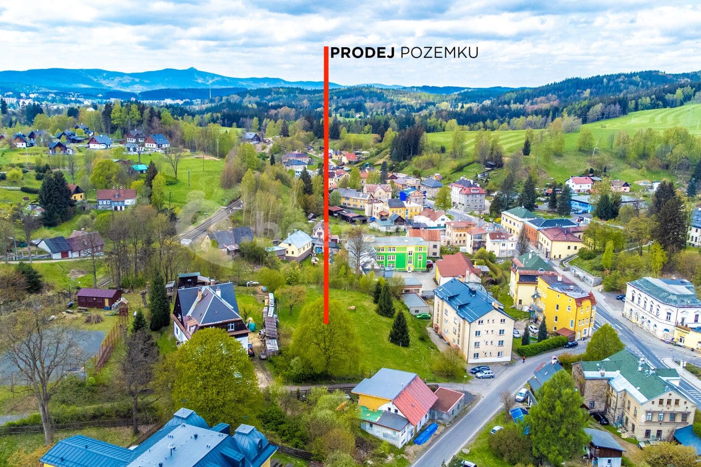 Prodej pozemku 2.111 m², Lučany nad Nisou, Liberecký kraj