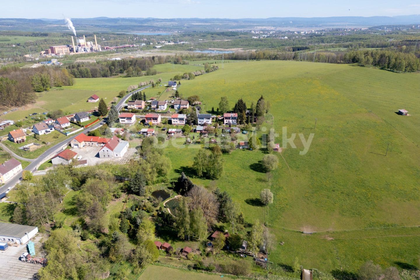 Prodej pozemku 8.324 m², Březová, Karlovarský kraj