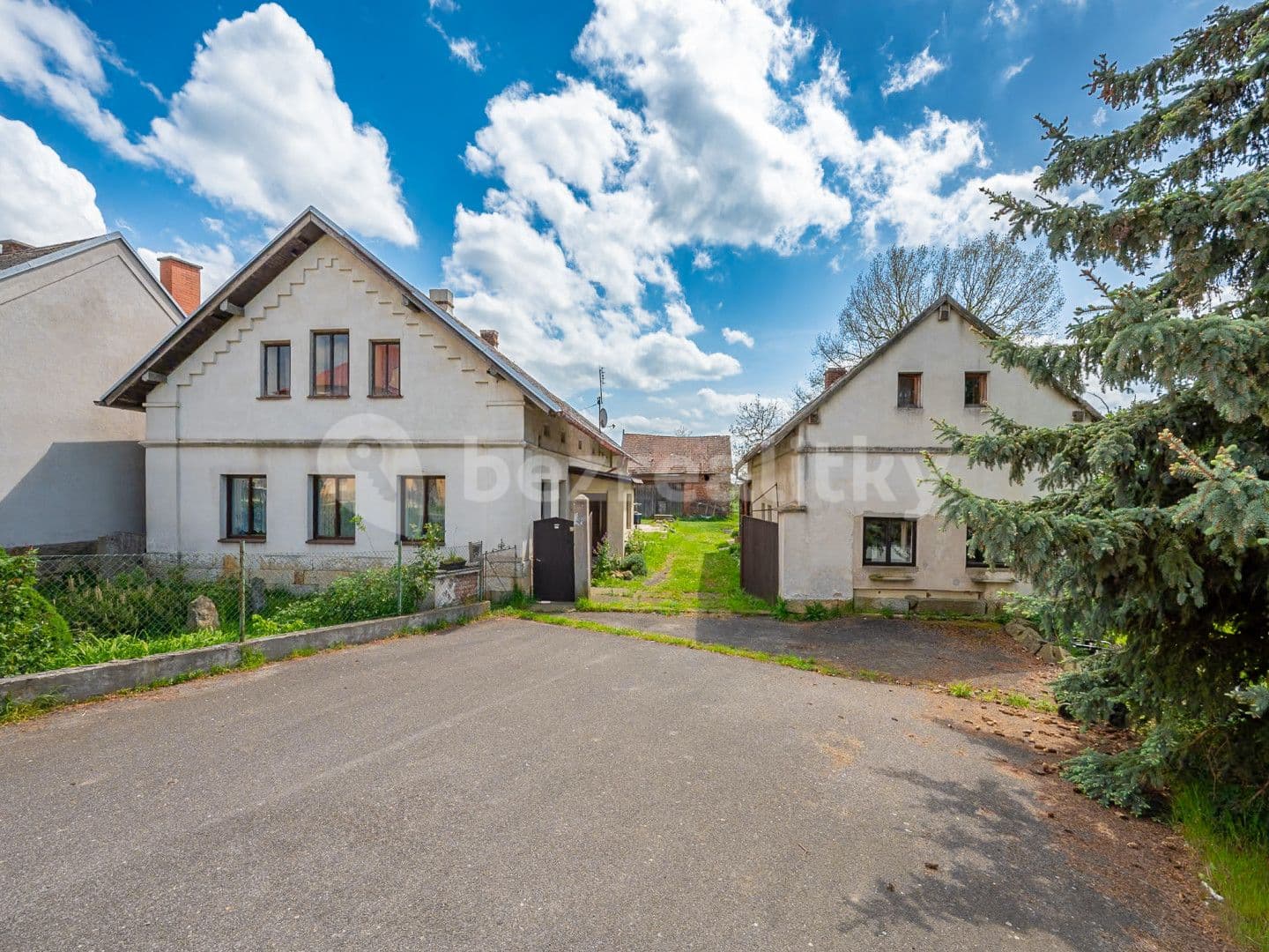 Prodej domu 300 m², pozemek 3.887 m², Bašnice, Královéhradecký kraj
