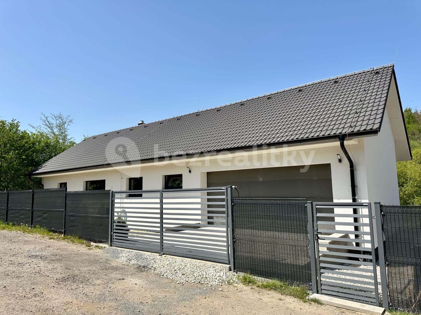 Prodej domu 200 m², pozemek 1.758 m², Pod Zahrádky, Nový Jáchymov, Středočeský kraj