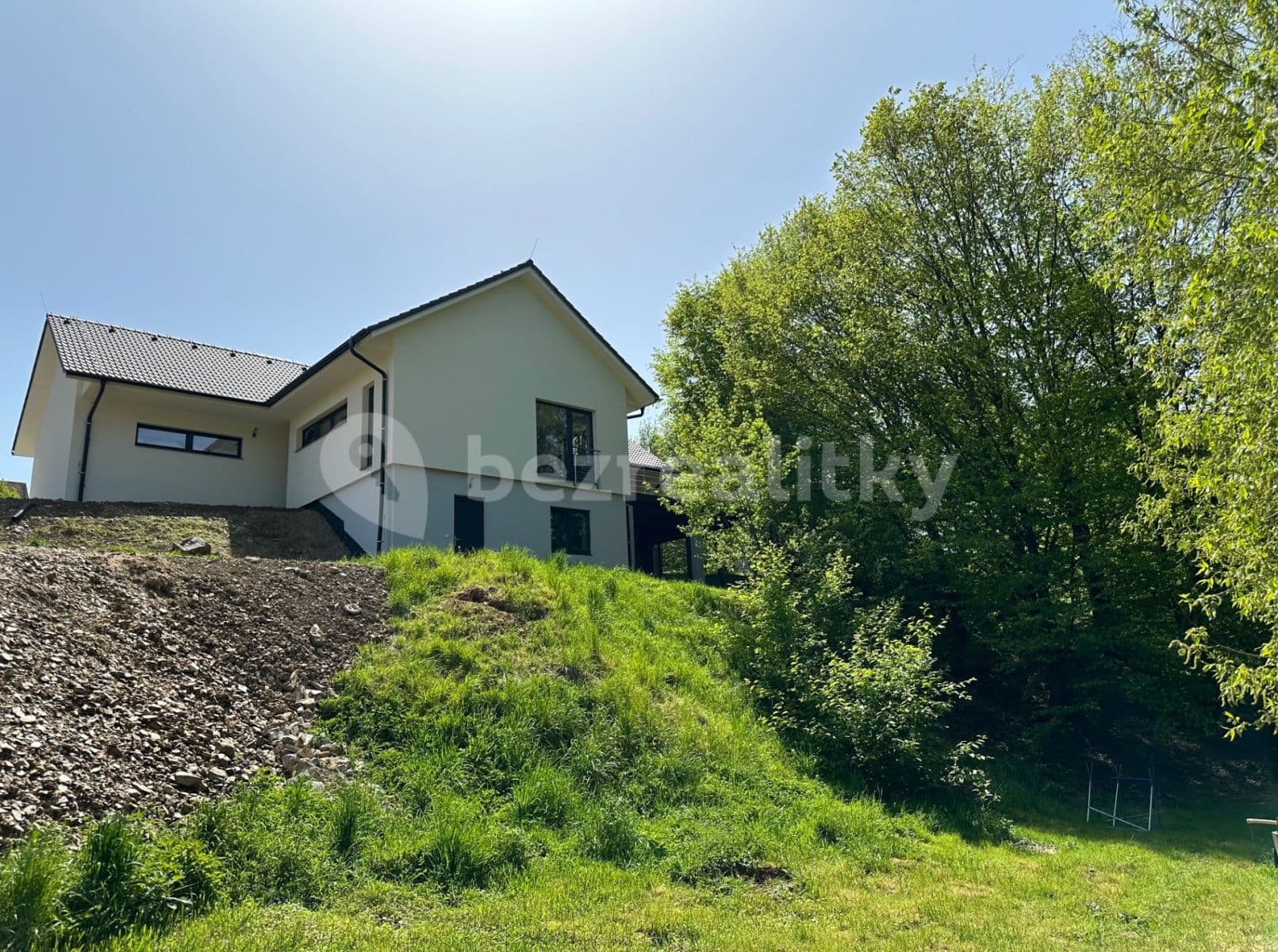 Prodej domu 200 m², pozemek 1.758 m², Pod Zahrádky, Nový Jáchymov, Středočeský kraj