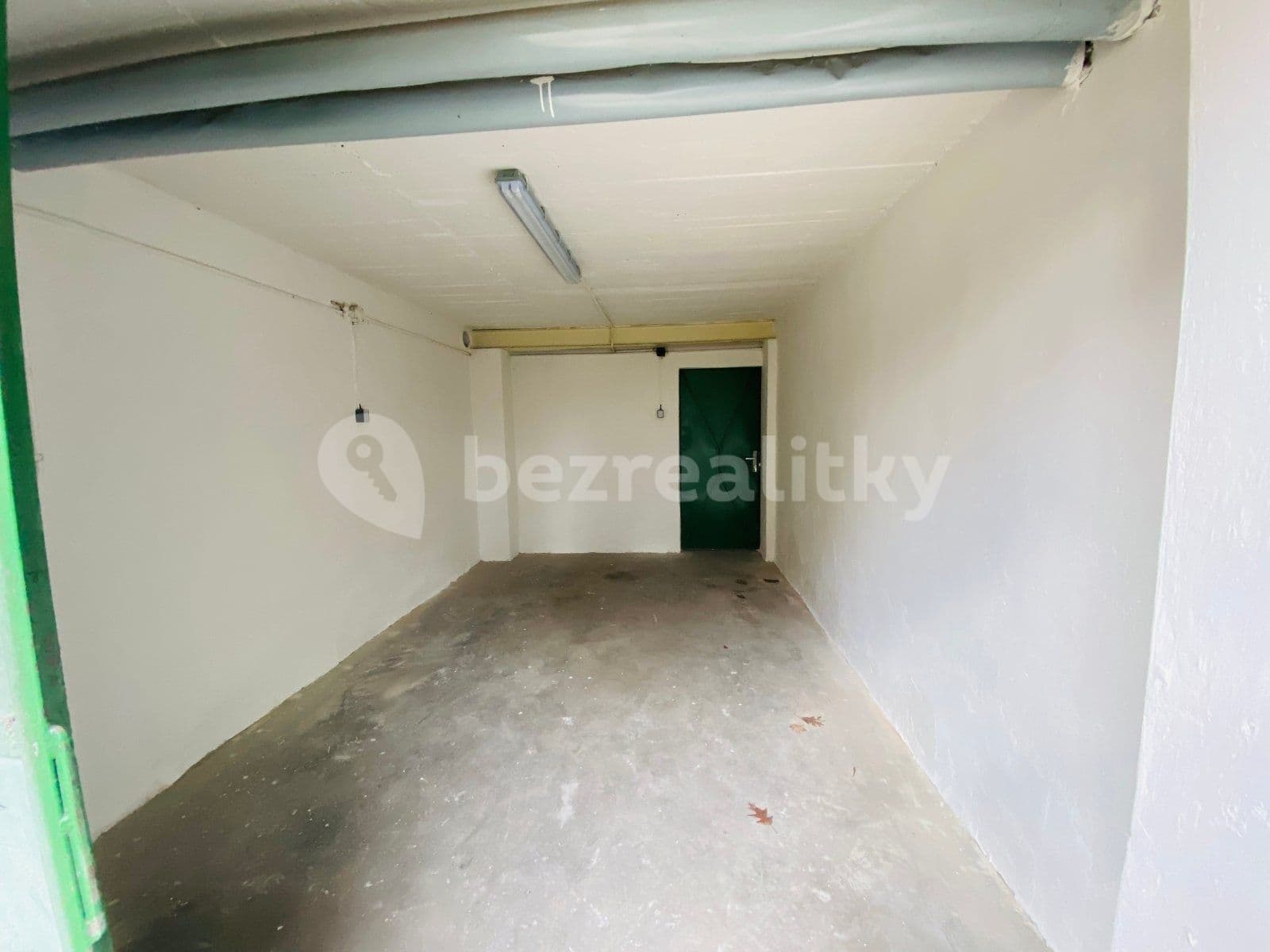 Pronájem garáže 14 m², Sadová, Ostrava, Moravskoslezský kraj