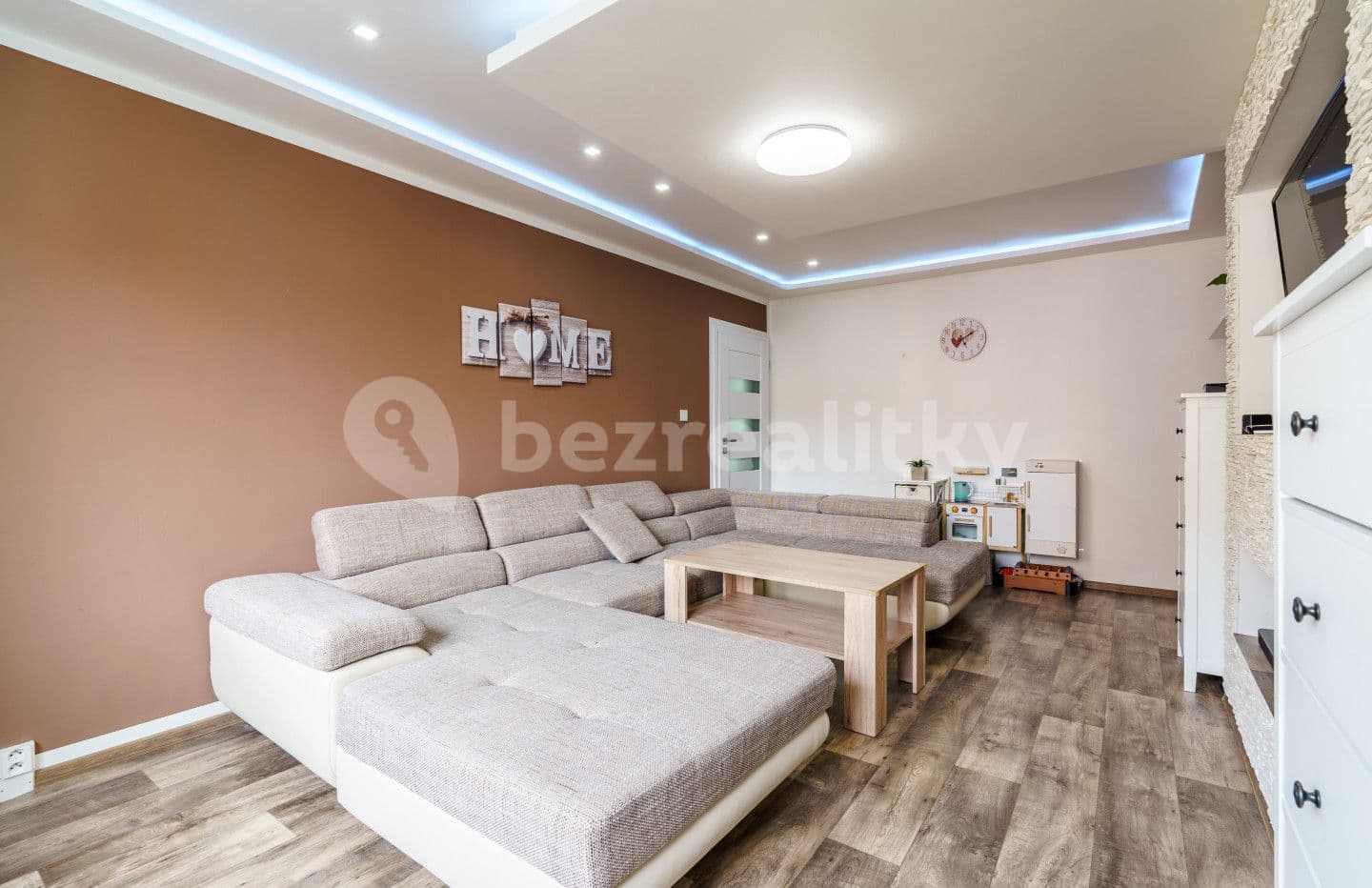 Prodej bytu 3+1 70 m², Luční, Klášterec nad Ohří, Ústecký kraj