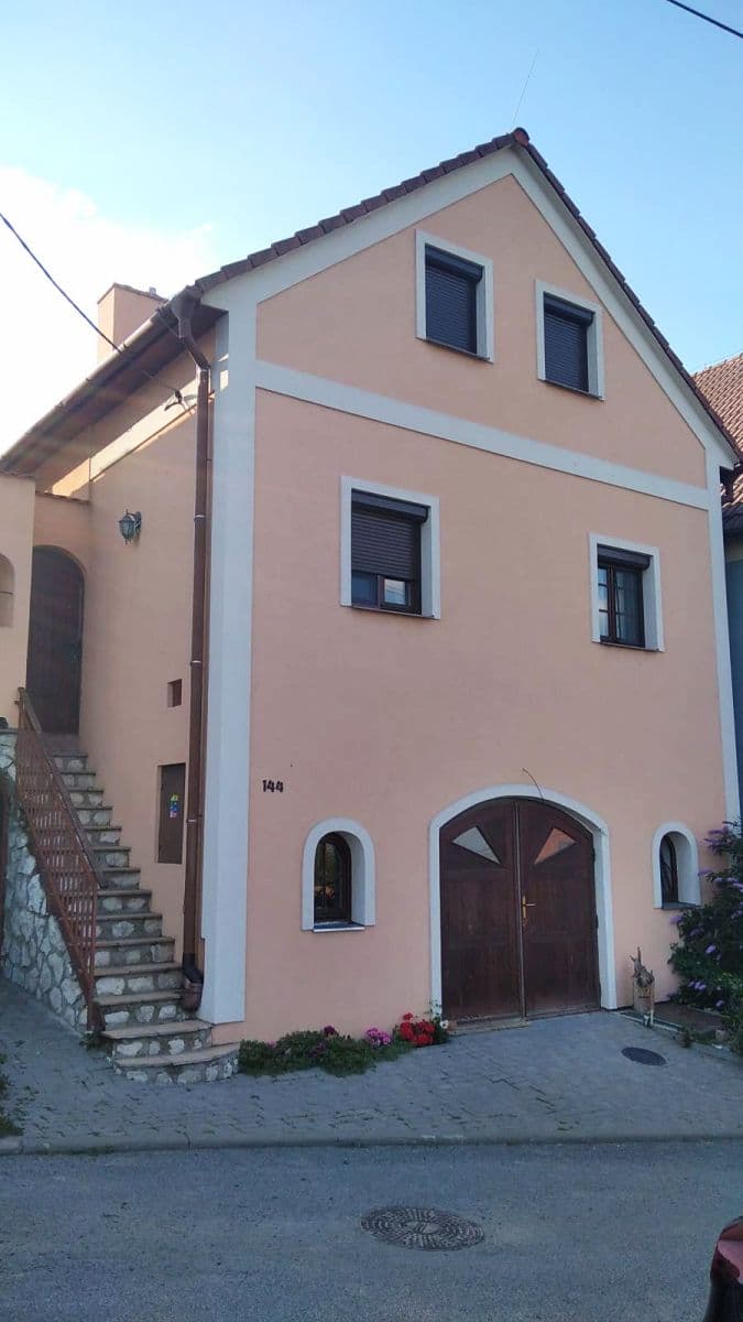 Pronájem bytu  220 m², Vinařská, Pavlov, Jihomoravský kraj