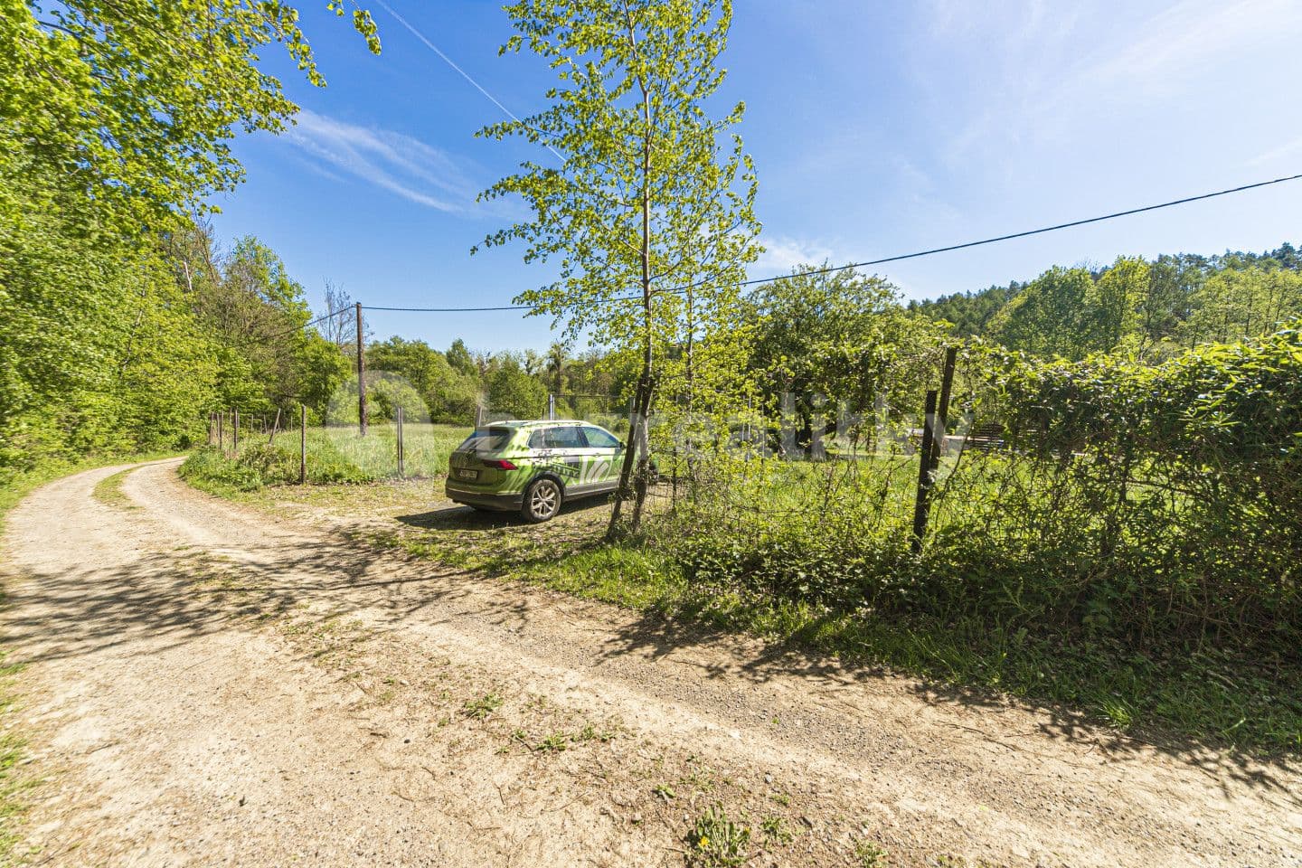 Prodej pozemku 3.579 m², Morašice, Pardubický kraj