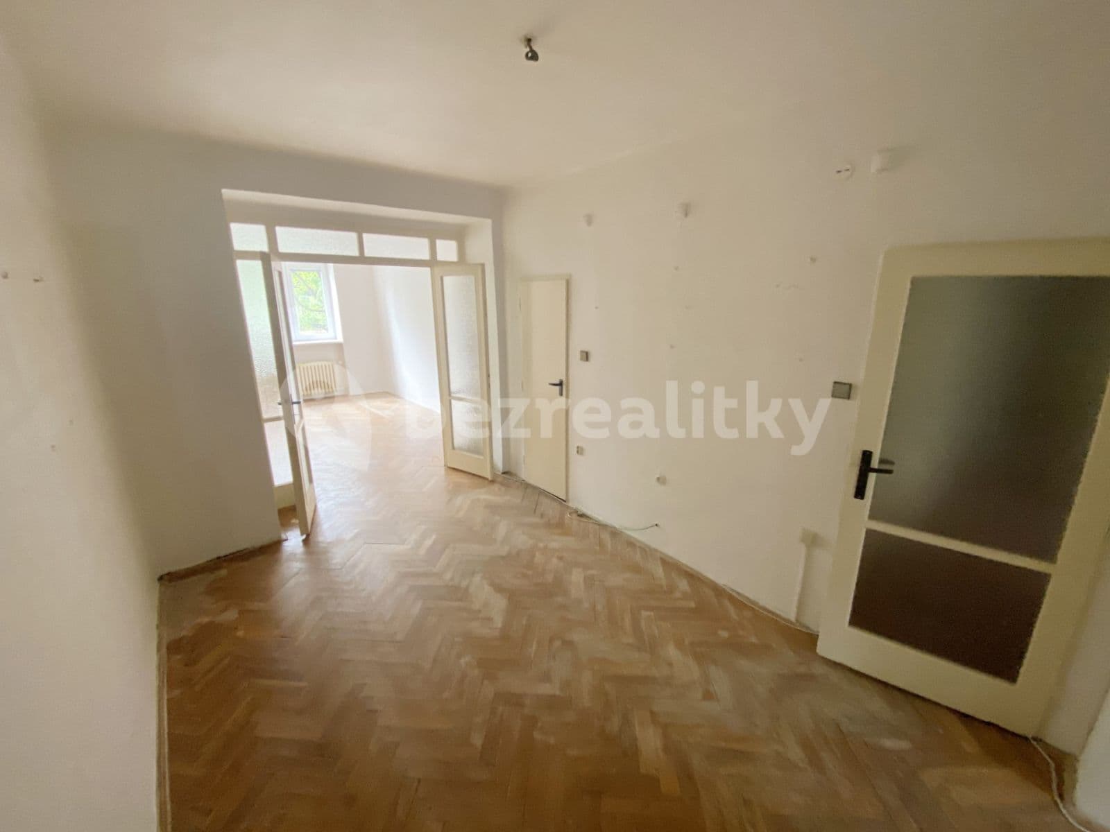 Prodej bytu 4+1 87 m², Nemocniční, Praha, Praha