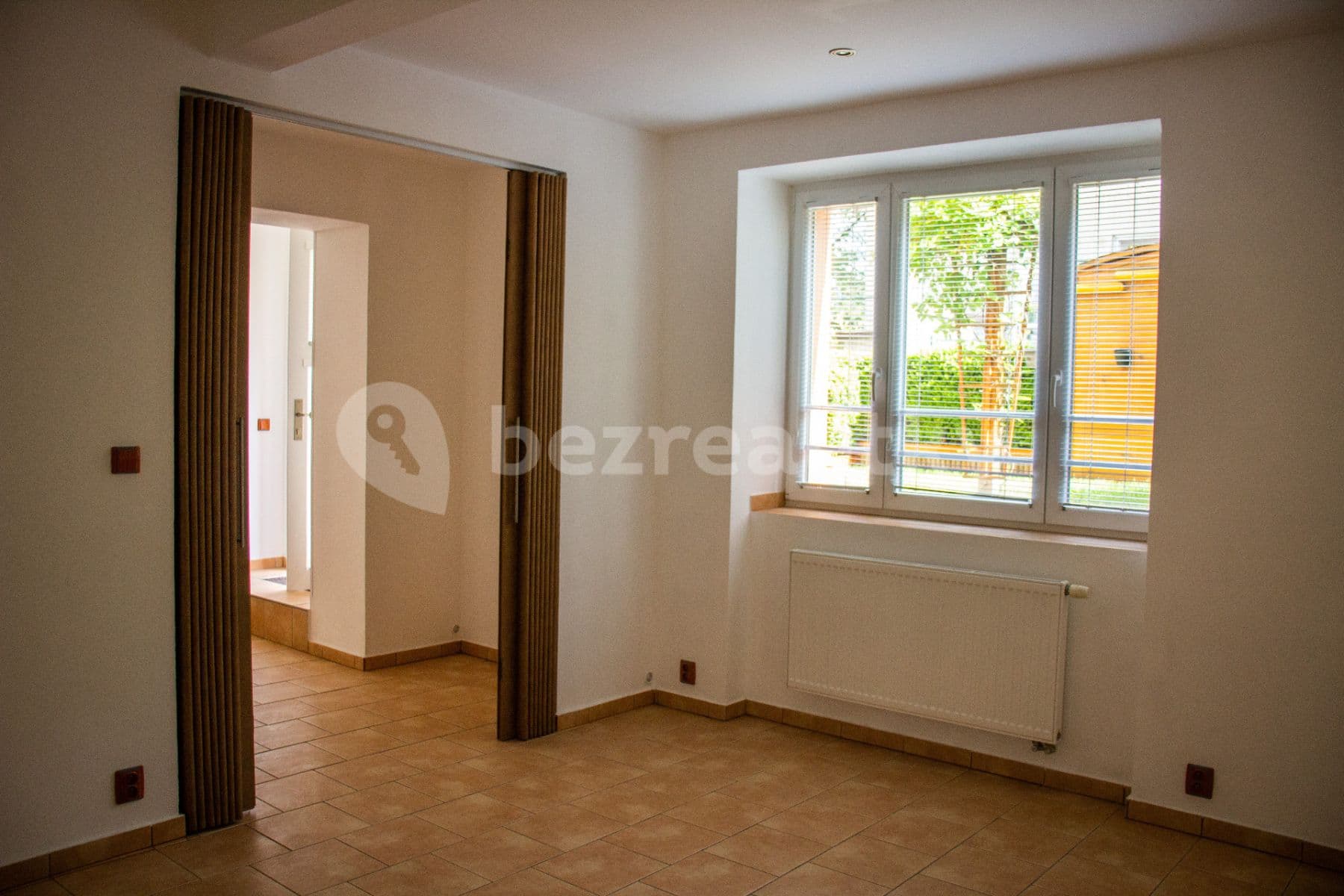Pronájem bytu 2+1 66 m², Nad Zámečkem, Praha, Praha