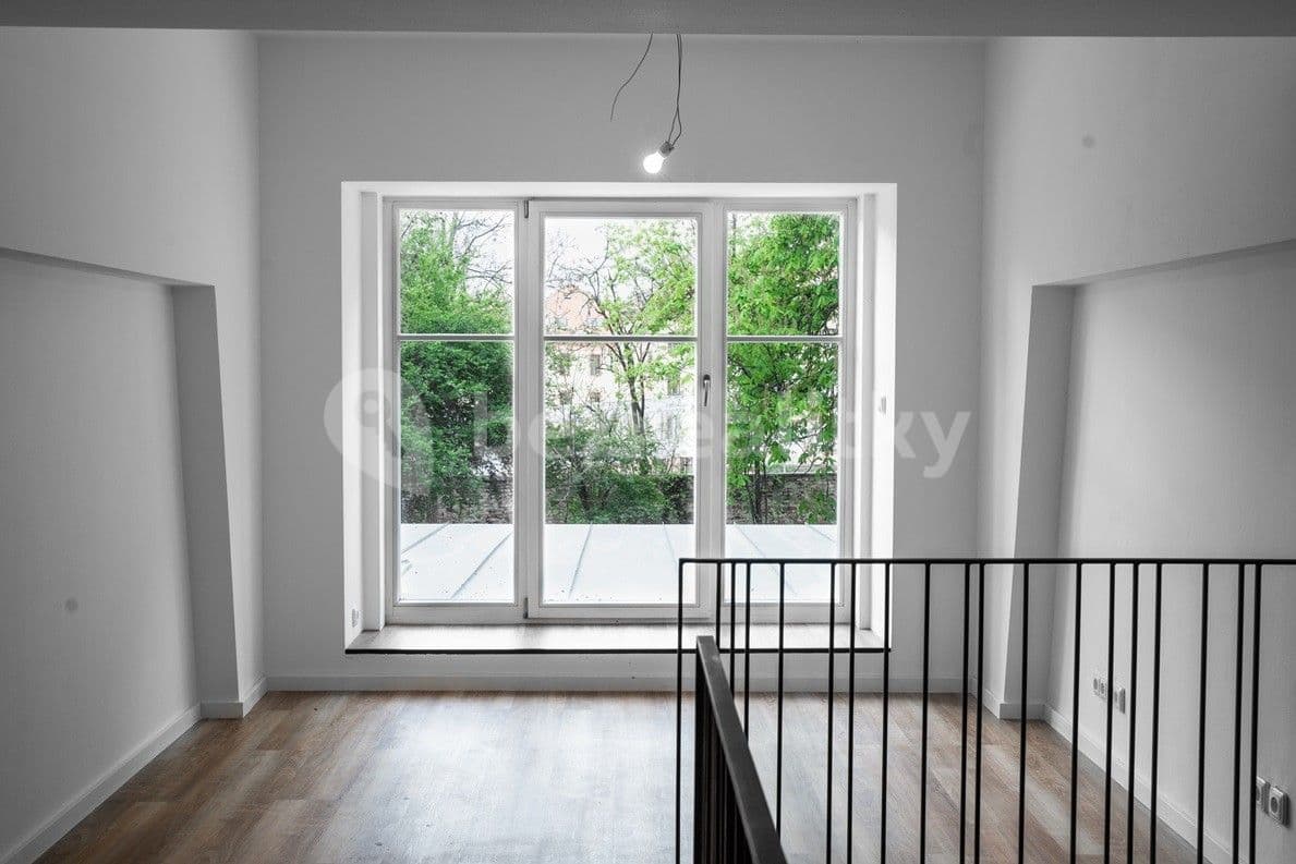 Prodej bytu 2+kk 74 m², Ruská, Praha, Praha