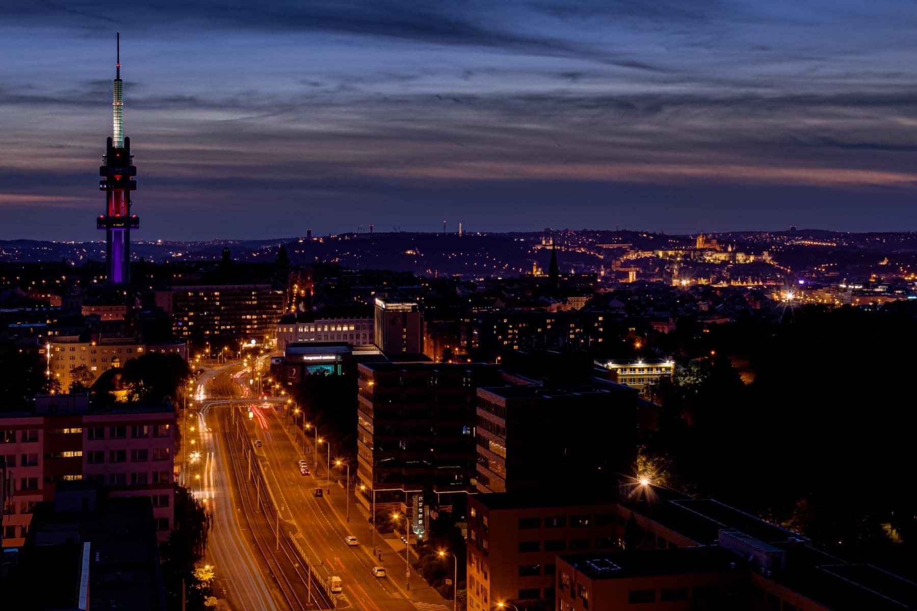 Pronájem bytu  80 m², Olšanská H, Praha, Praha