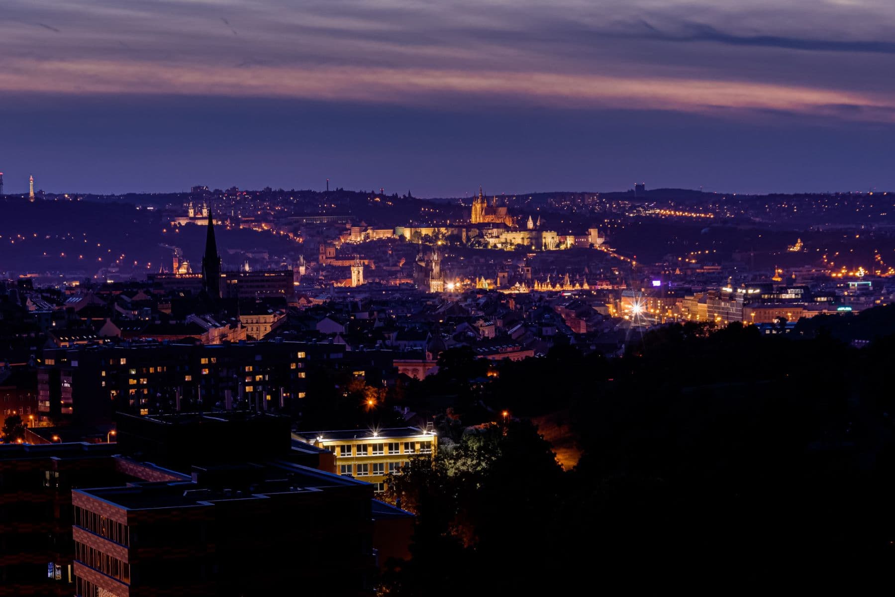 Pronájem bytu  80 m², Olšanská H, Praha, Praha