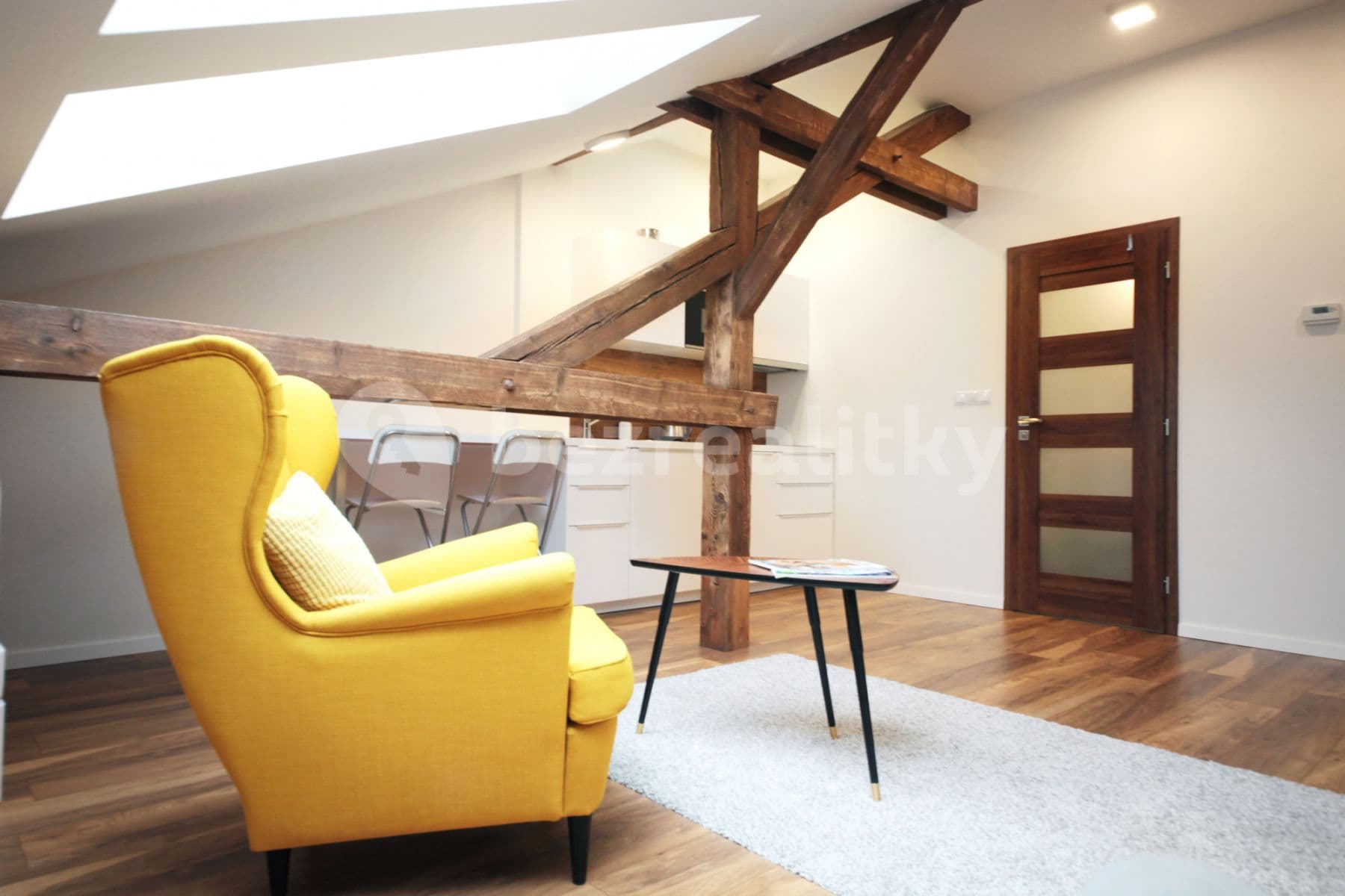 Pronájem bytu 1+1 34 m², Bulharská, Praha, Praha