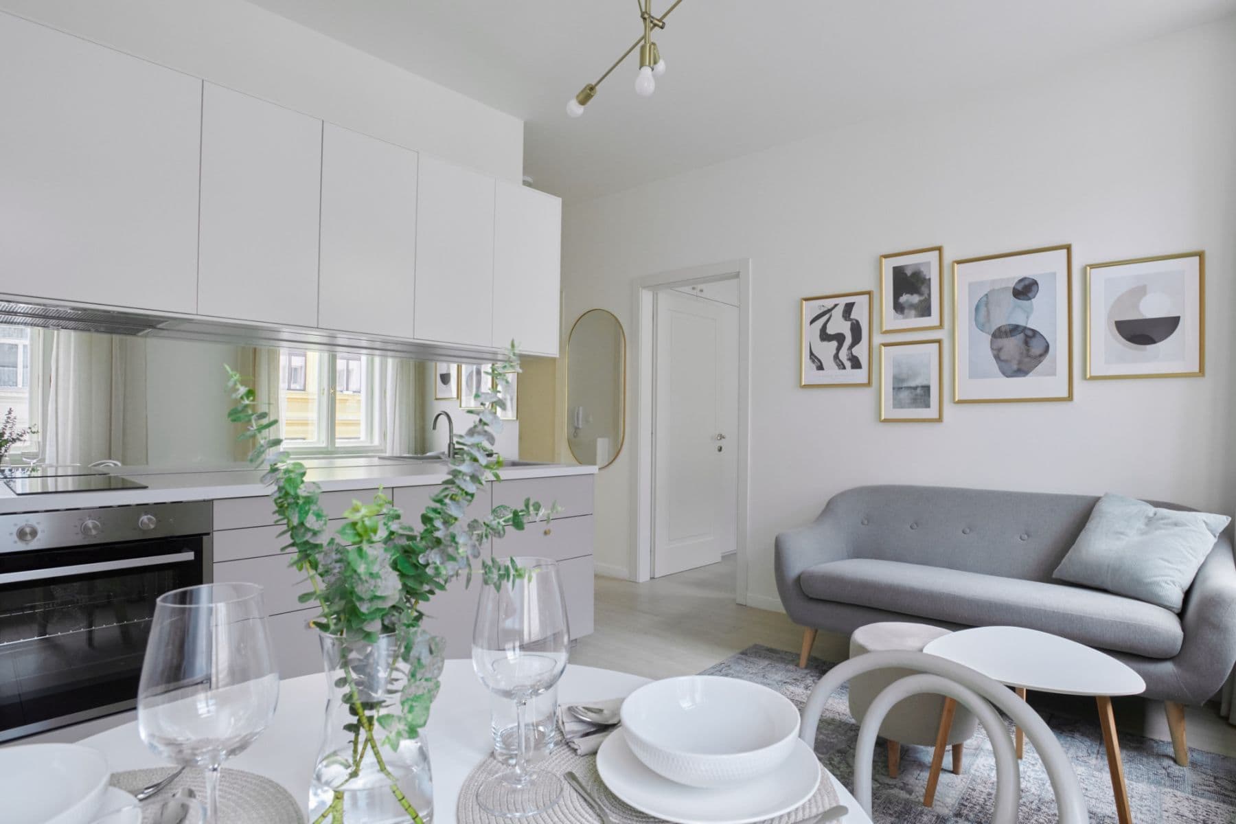 Pronájem bytu  33 m², V Lesíčku, Praha, Praha