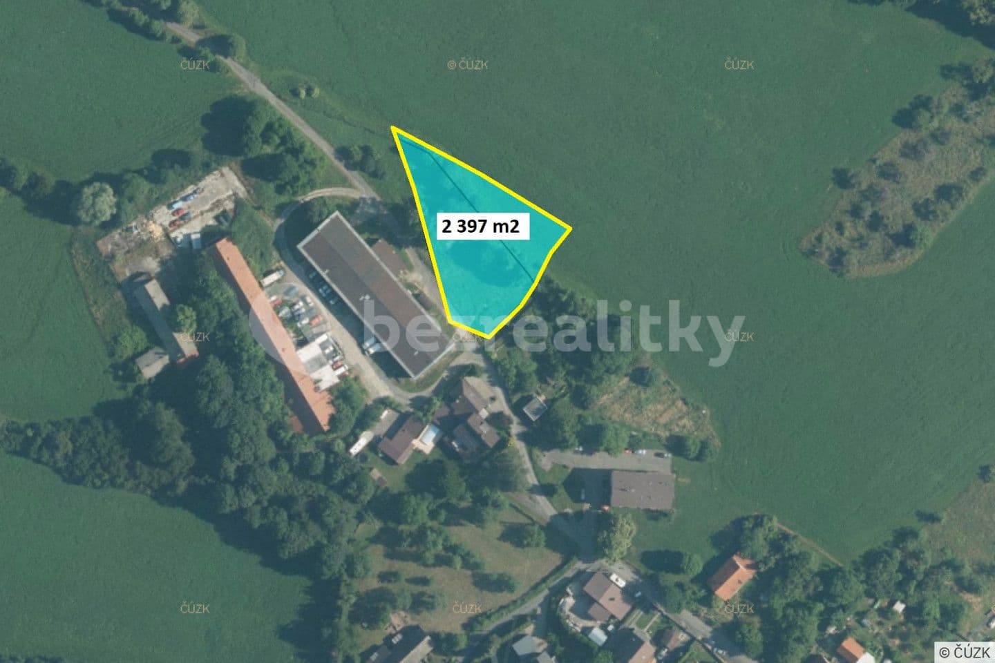 Prodej pozemku 2.397 m², Valašské Meziříčí, Zlínský kraj