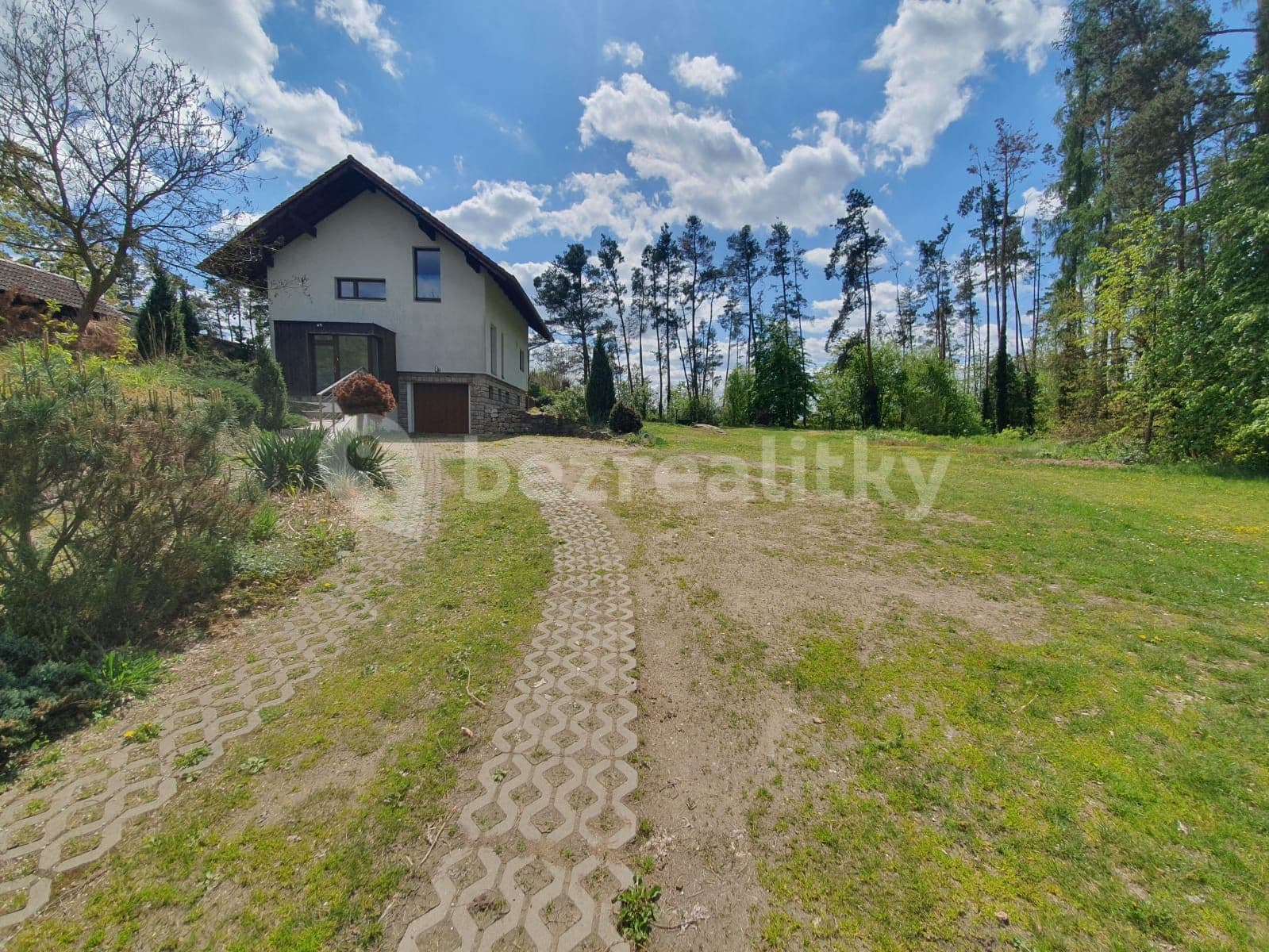 Prodej domu 221 m², pozemek 3.460 m², Dublovice, Středočeský kraj