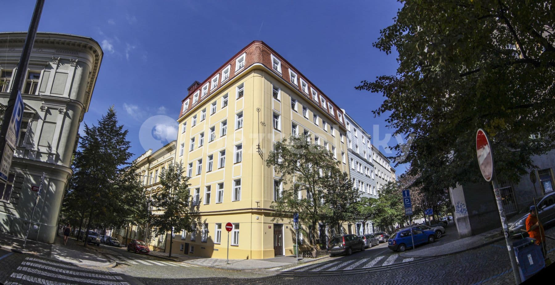 Pronájem bytu 1+kk 27 m², Americká, Praha, Praha