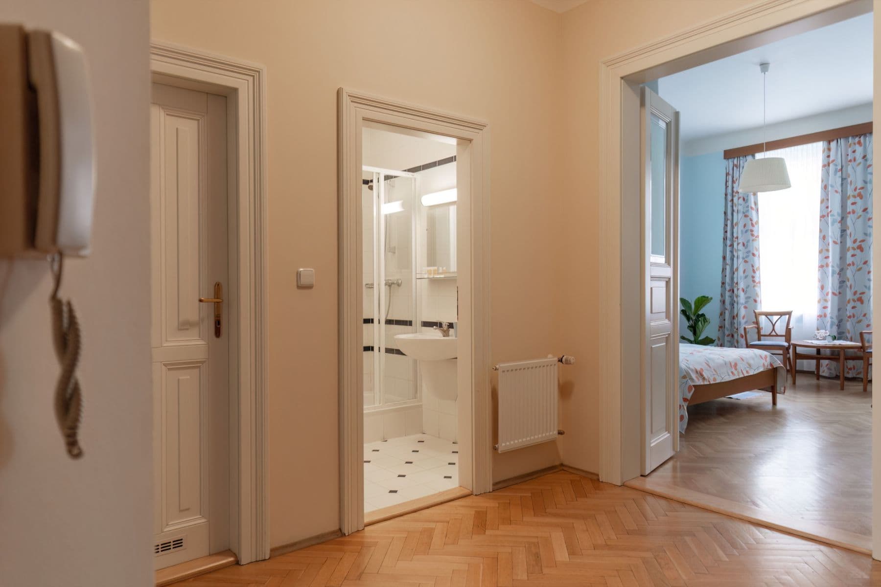 Pronájem bytu  45 m², Jana Masaryka, Praha, Praha