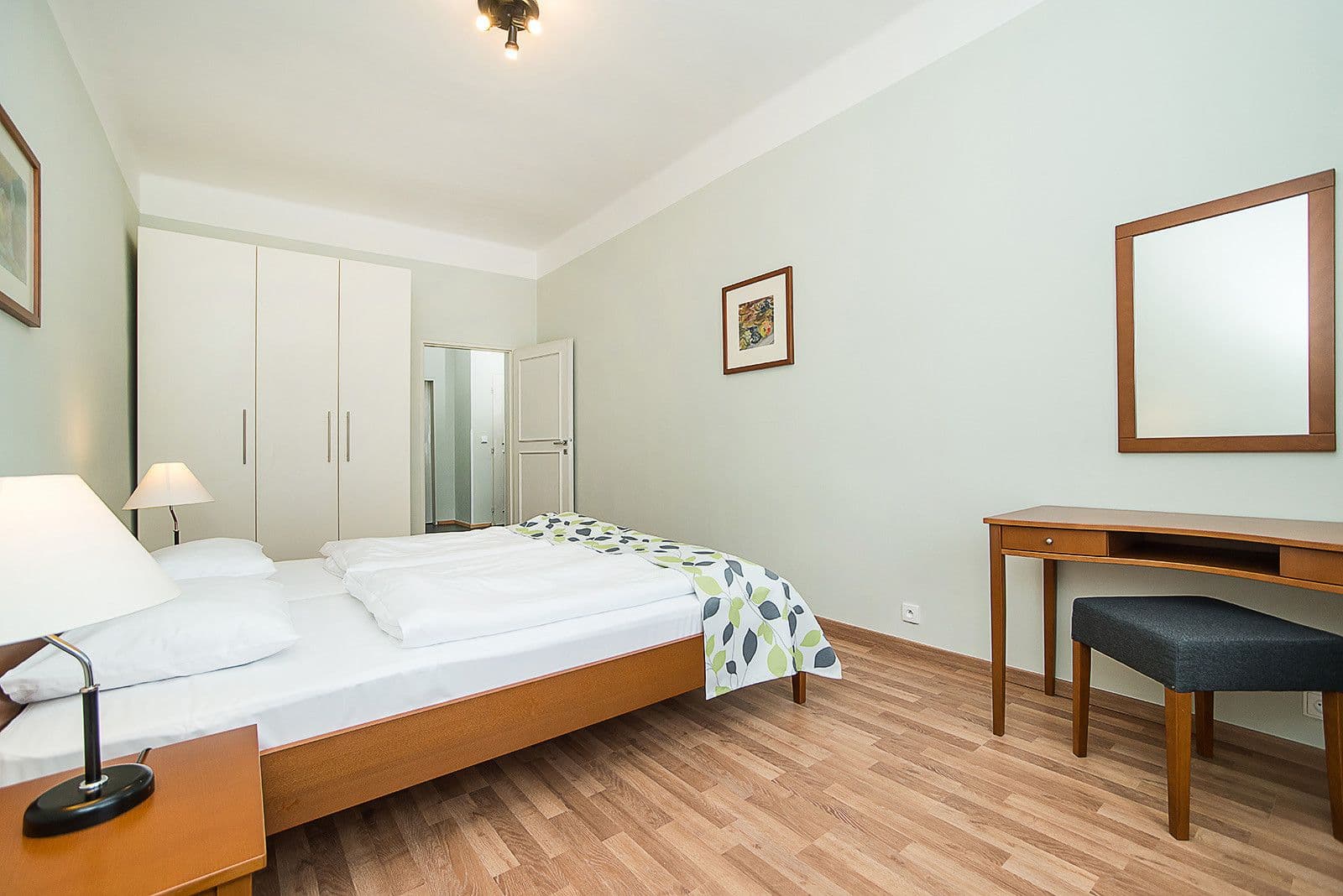 Pronájem bytu  72 m², Americká, Praha, Praha