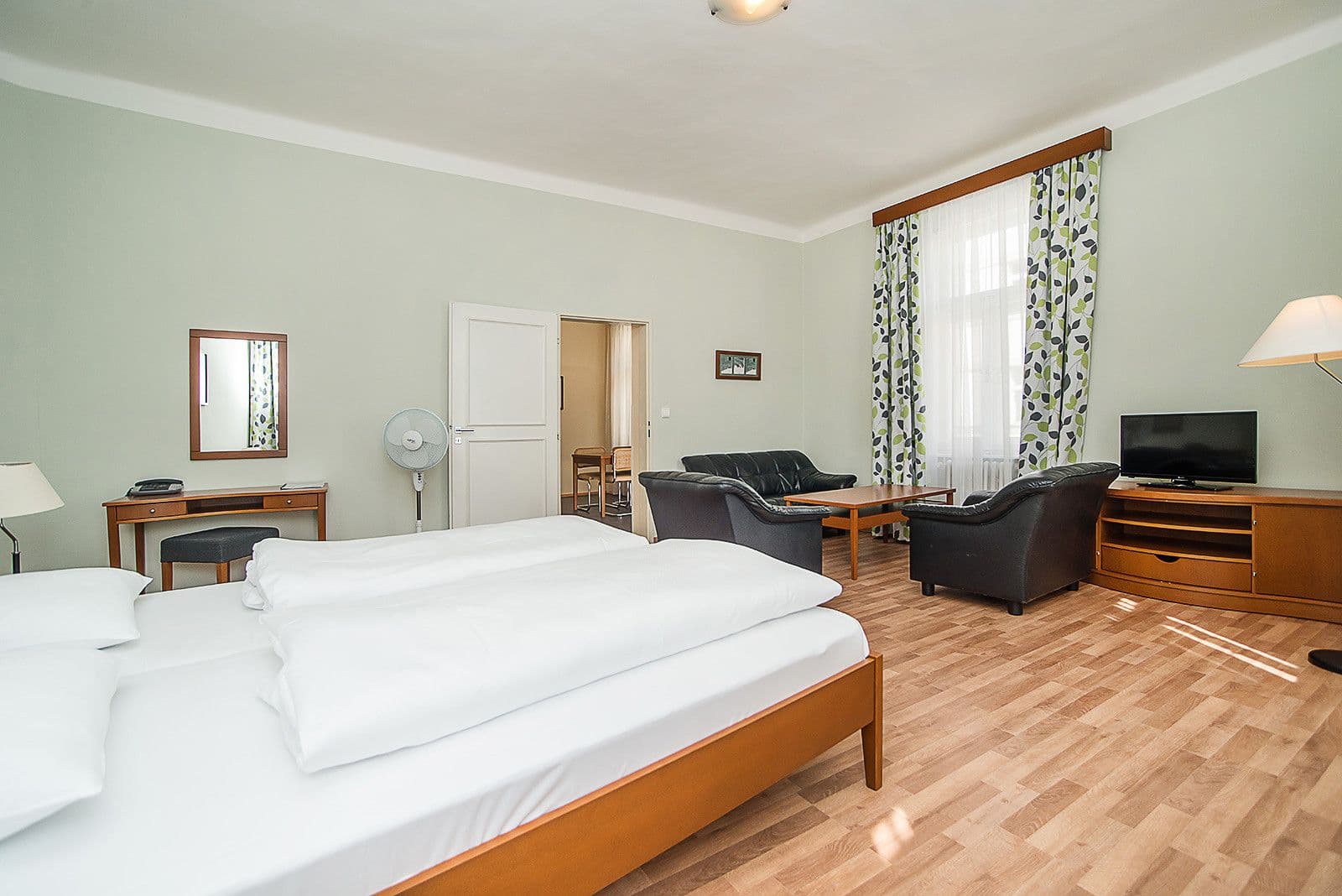 Pronájem bytu  43 m², Americká, Praha, Praha