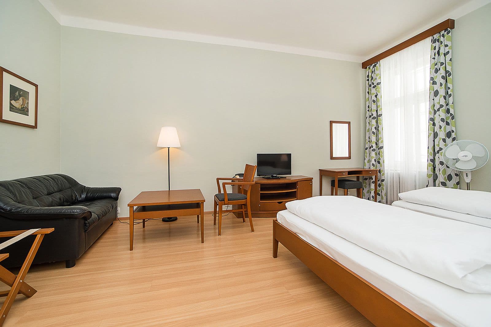Pronájem bytu  43 m², Americká, Praha, Praha