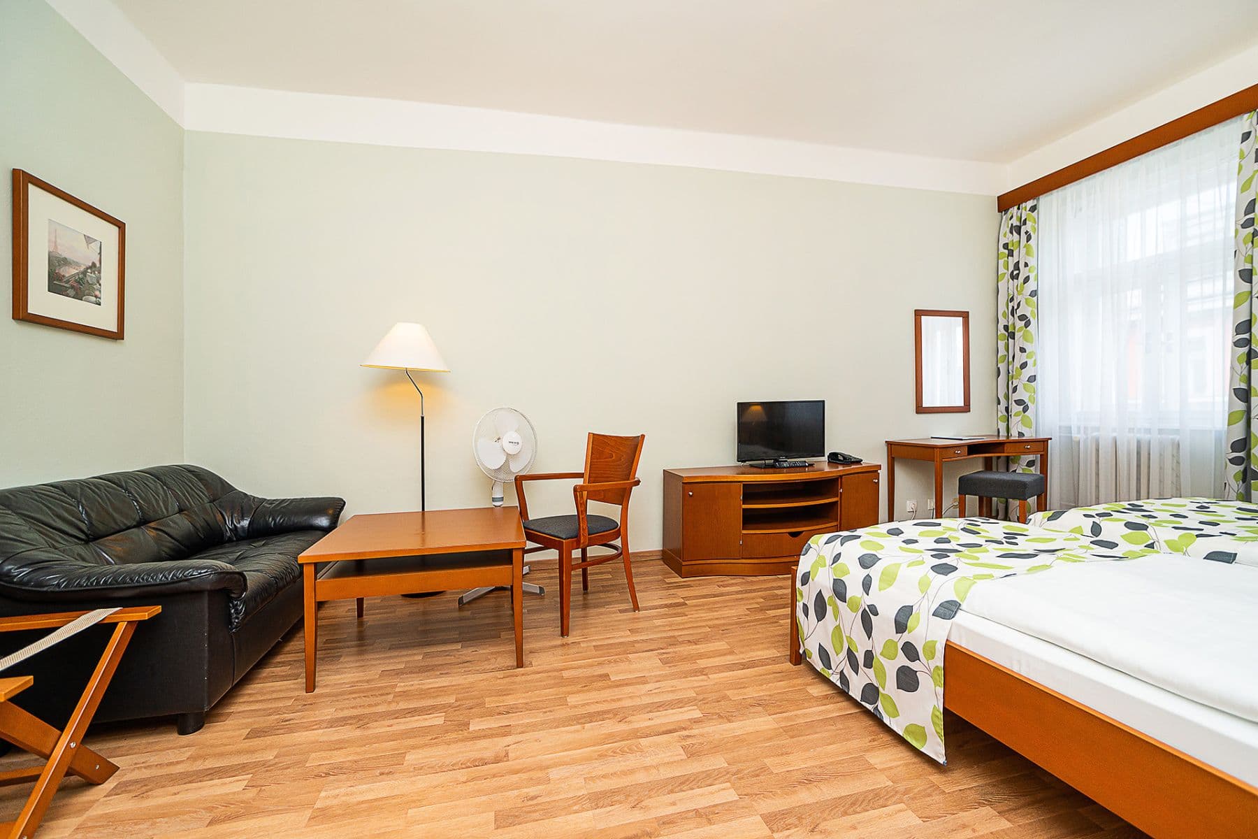 Pronájem bytu  43 m², Americká, Praha, Praha