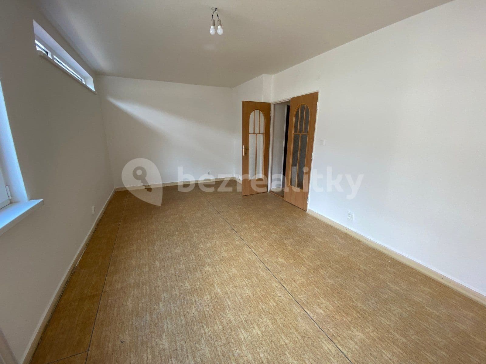 Pronájem bytu 2+1 45 m², Čs. legií, Ostrava, Moravskoslezský kraj